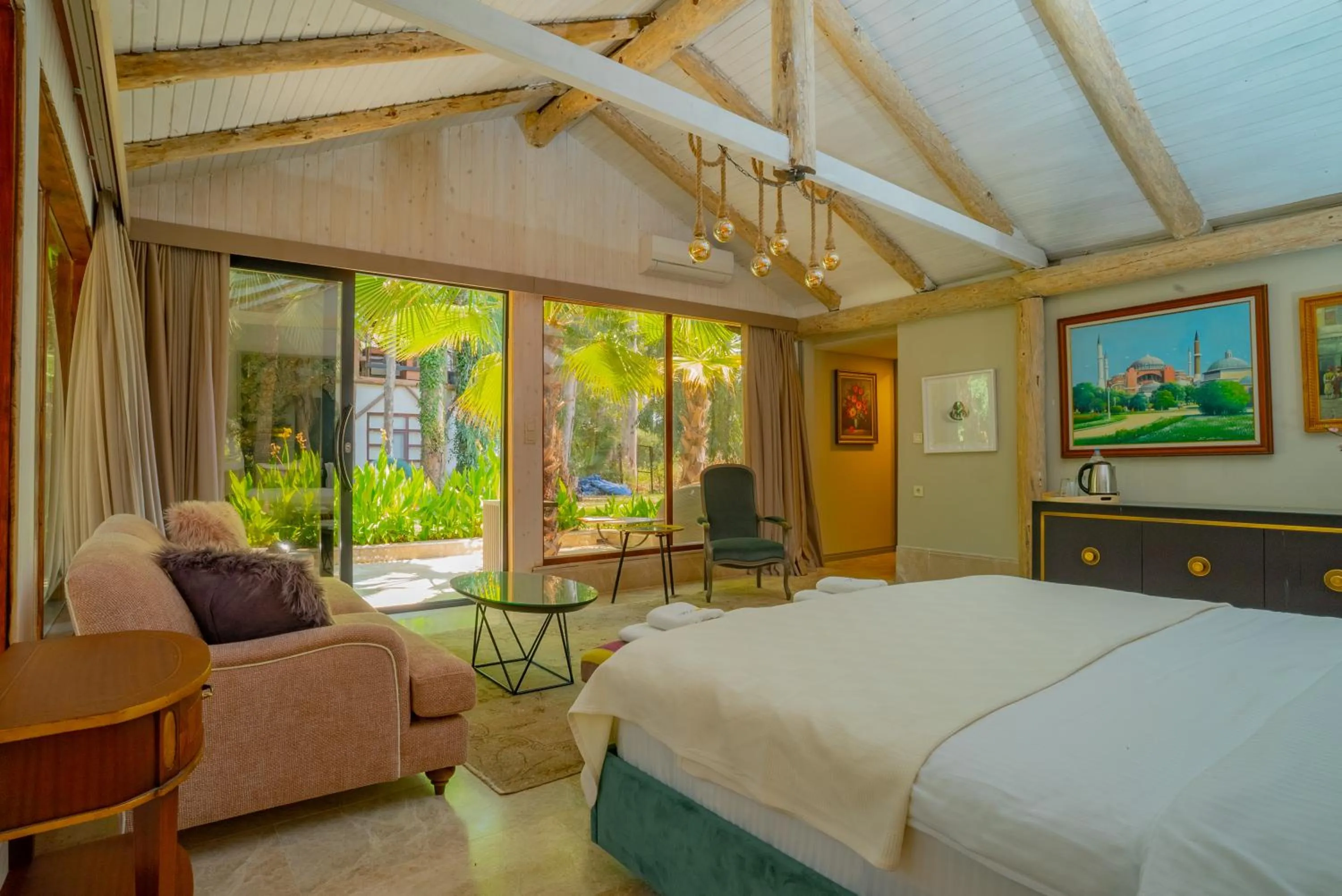 View (from property/room), Bed in Layla Gocek Adults only