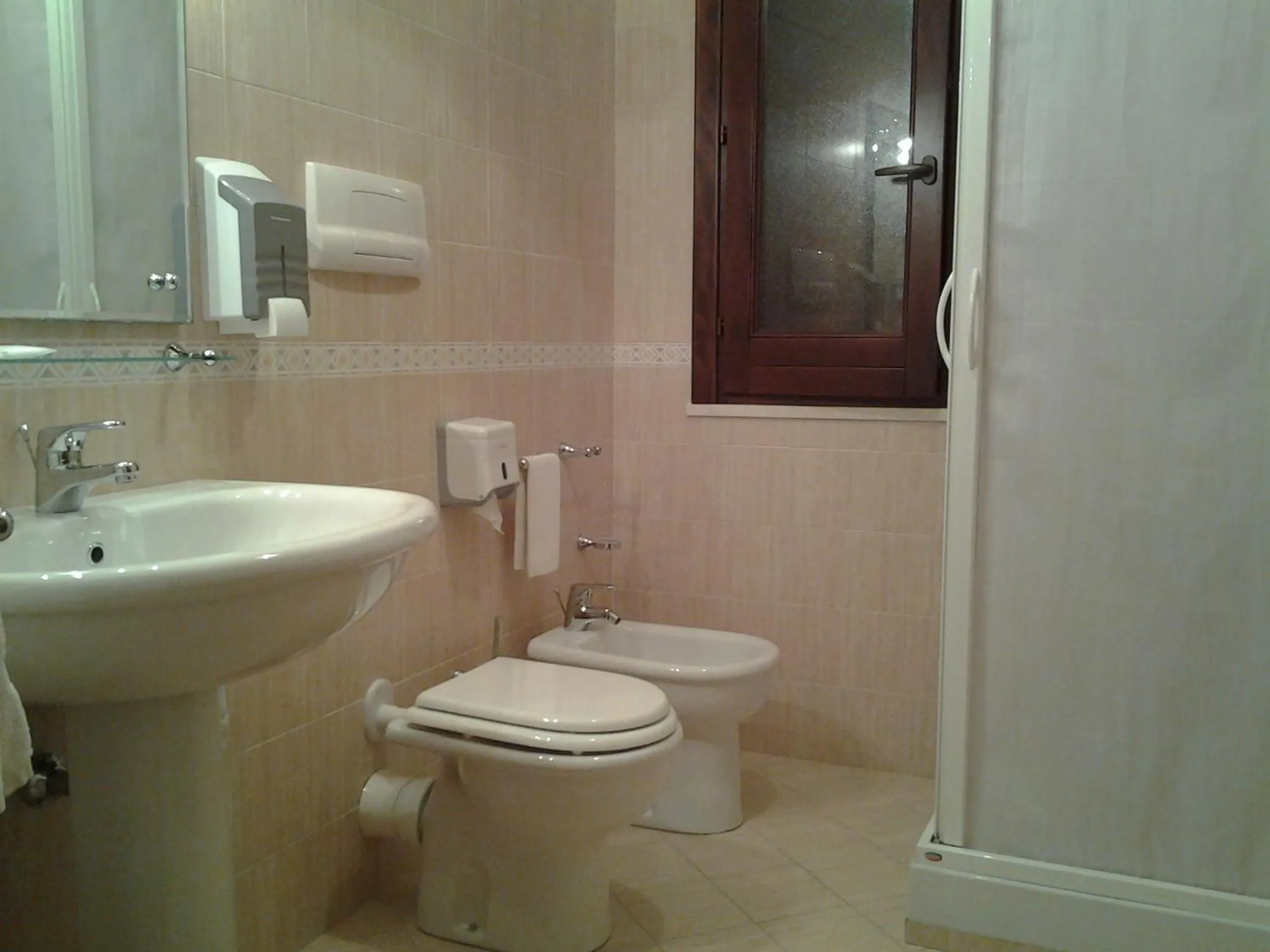 Bathroom in History Hotel