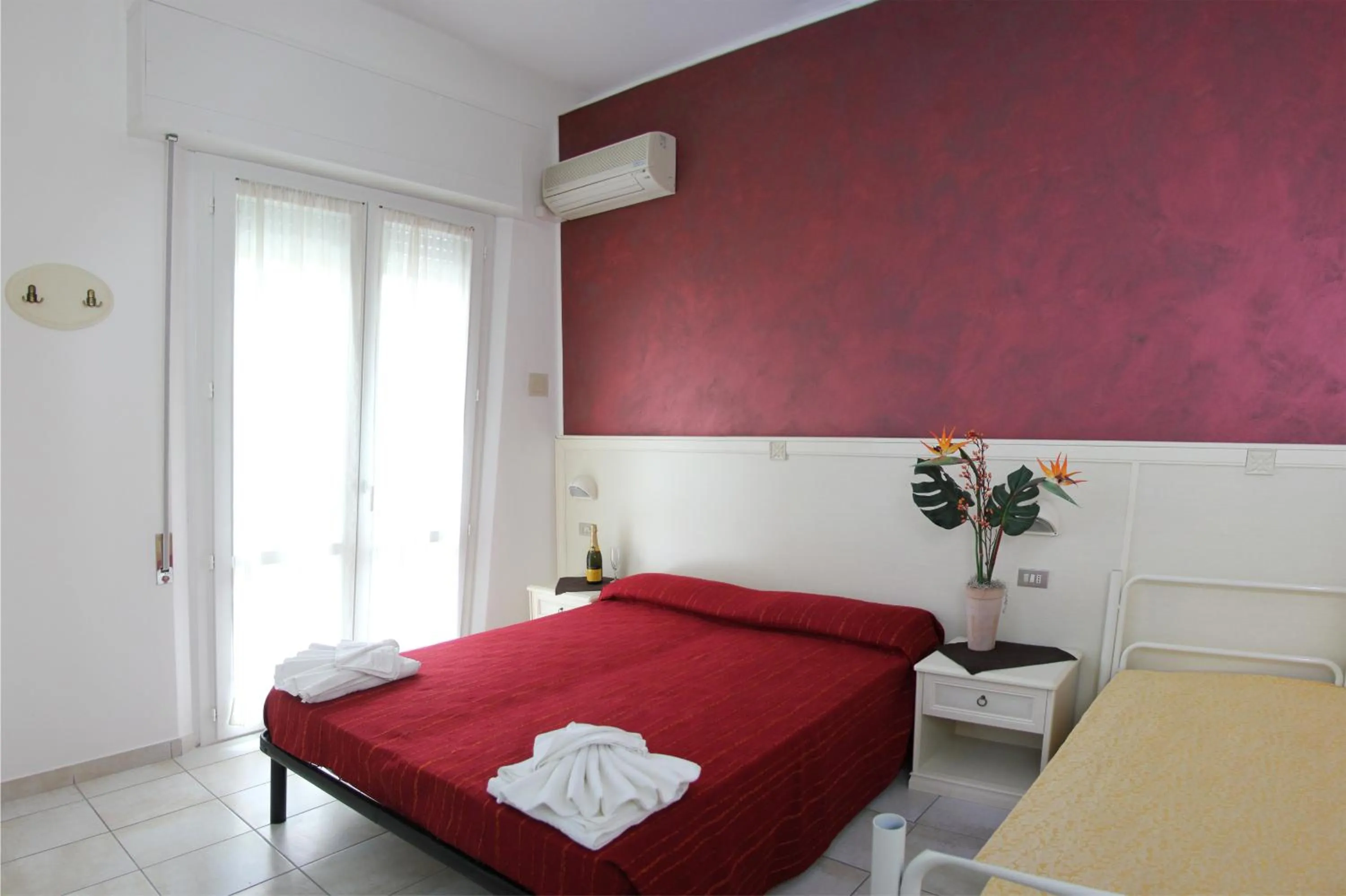 Bedroom in Hotel Costanza