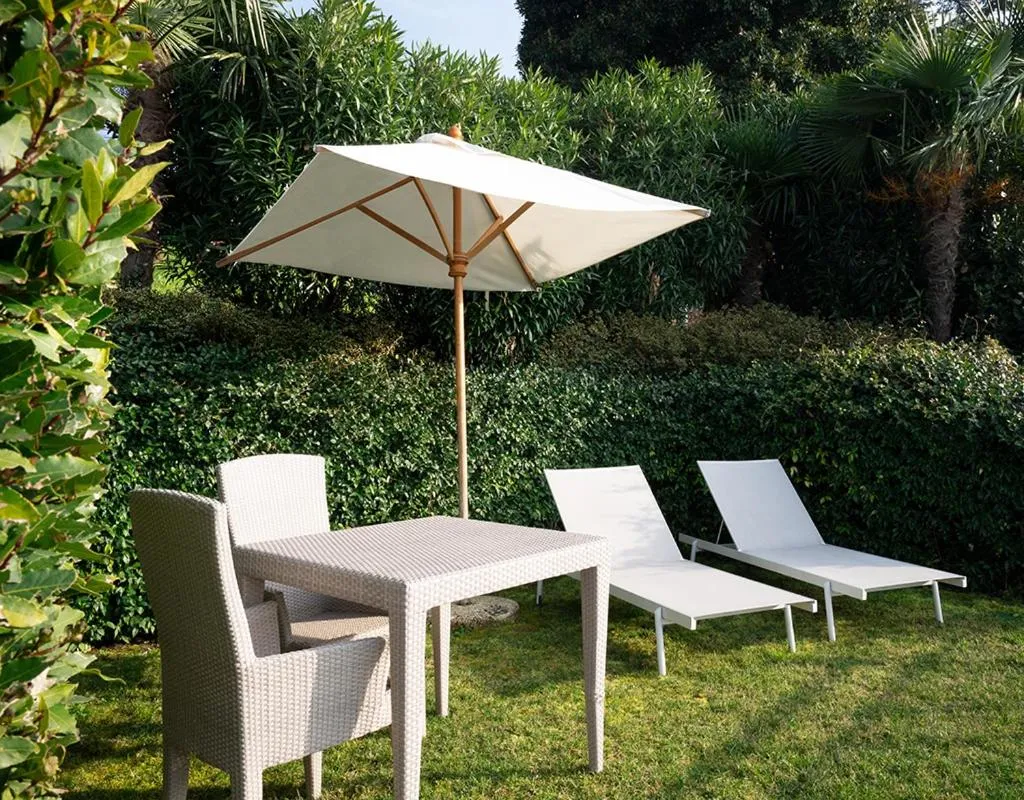 Villa Lario Resort Mandello