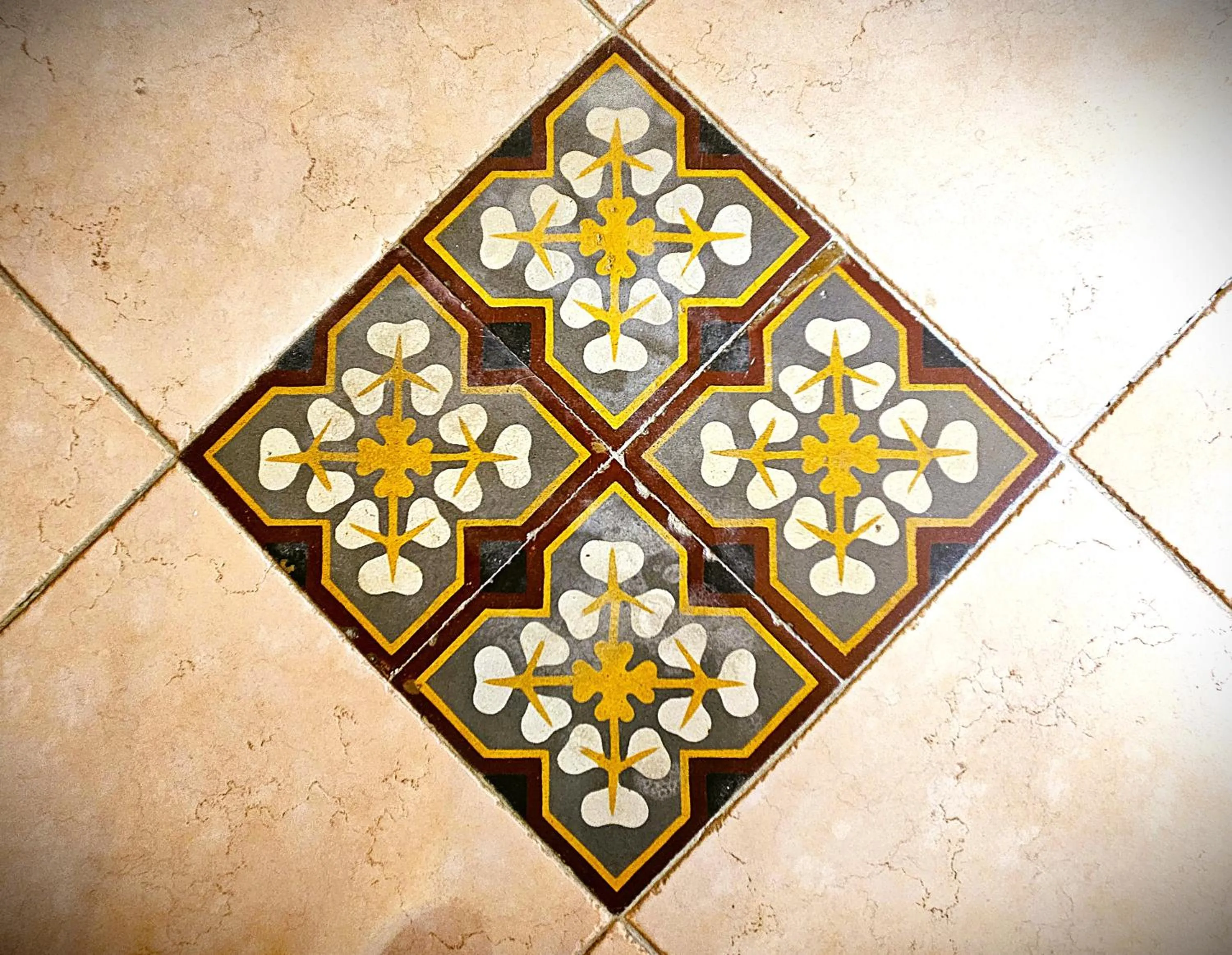 Decorative detail in GR B&B