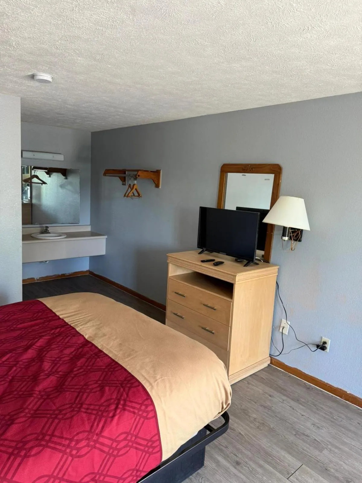 Lakeview Inn