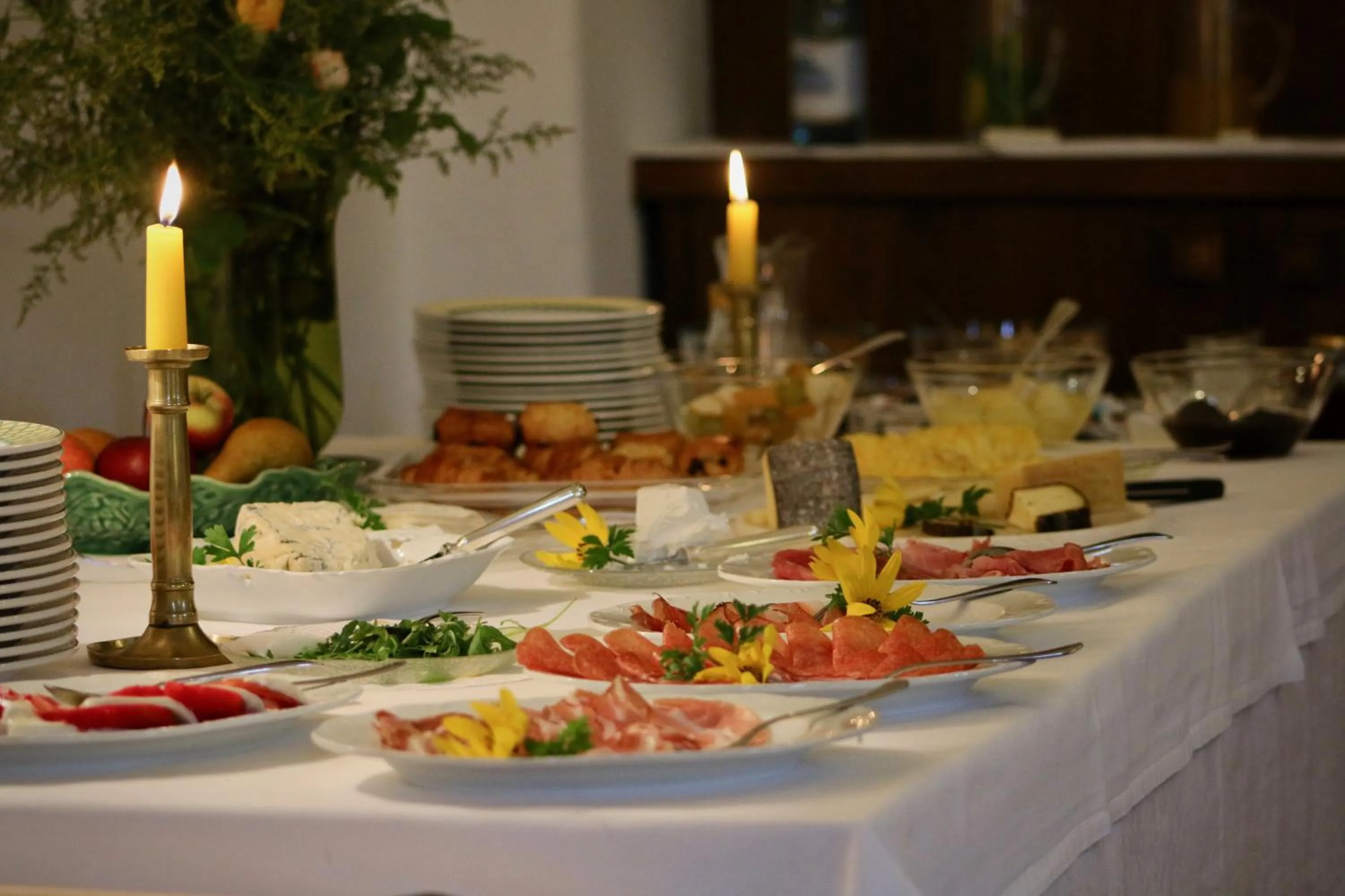 Breakfast in Schloss Englar