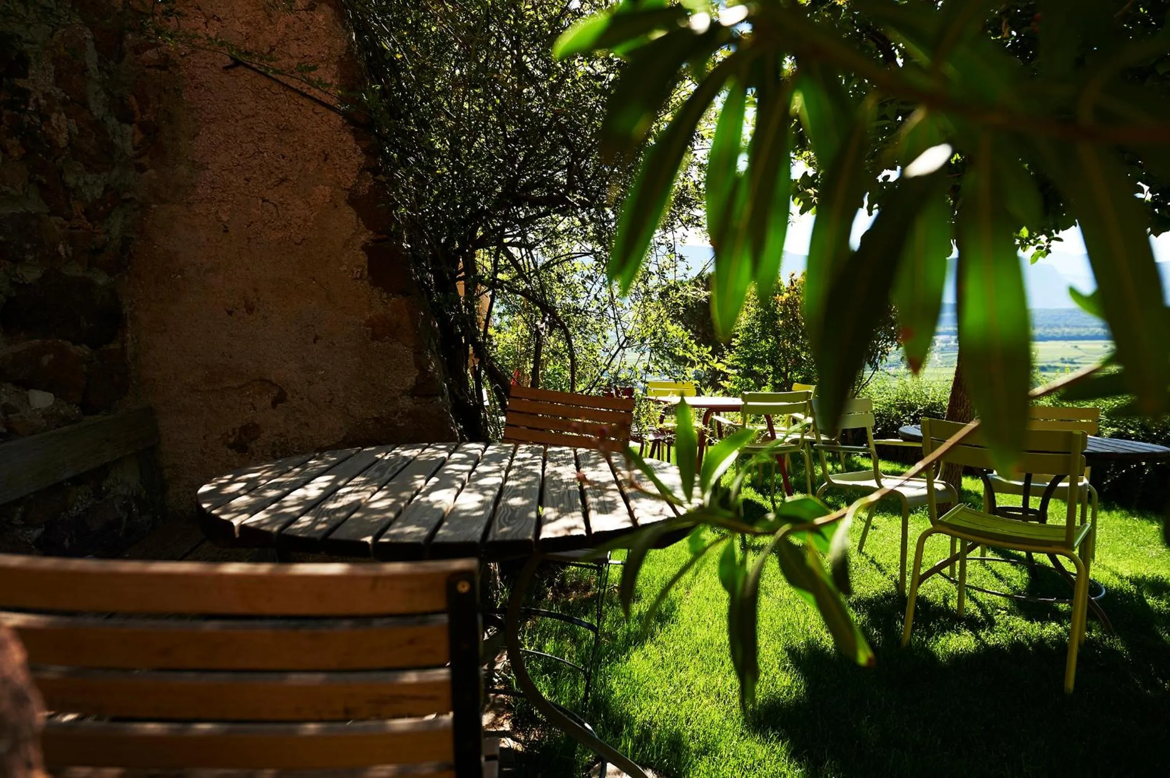 Garden in Schloss Englar