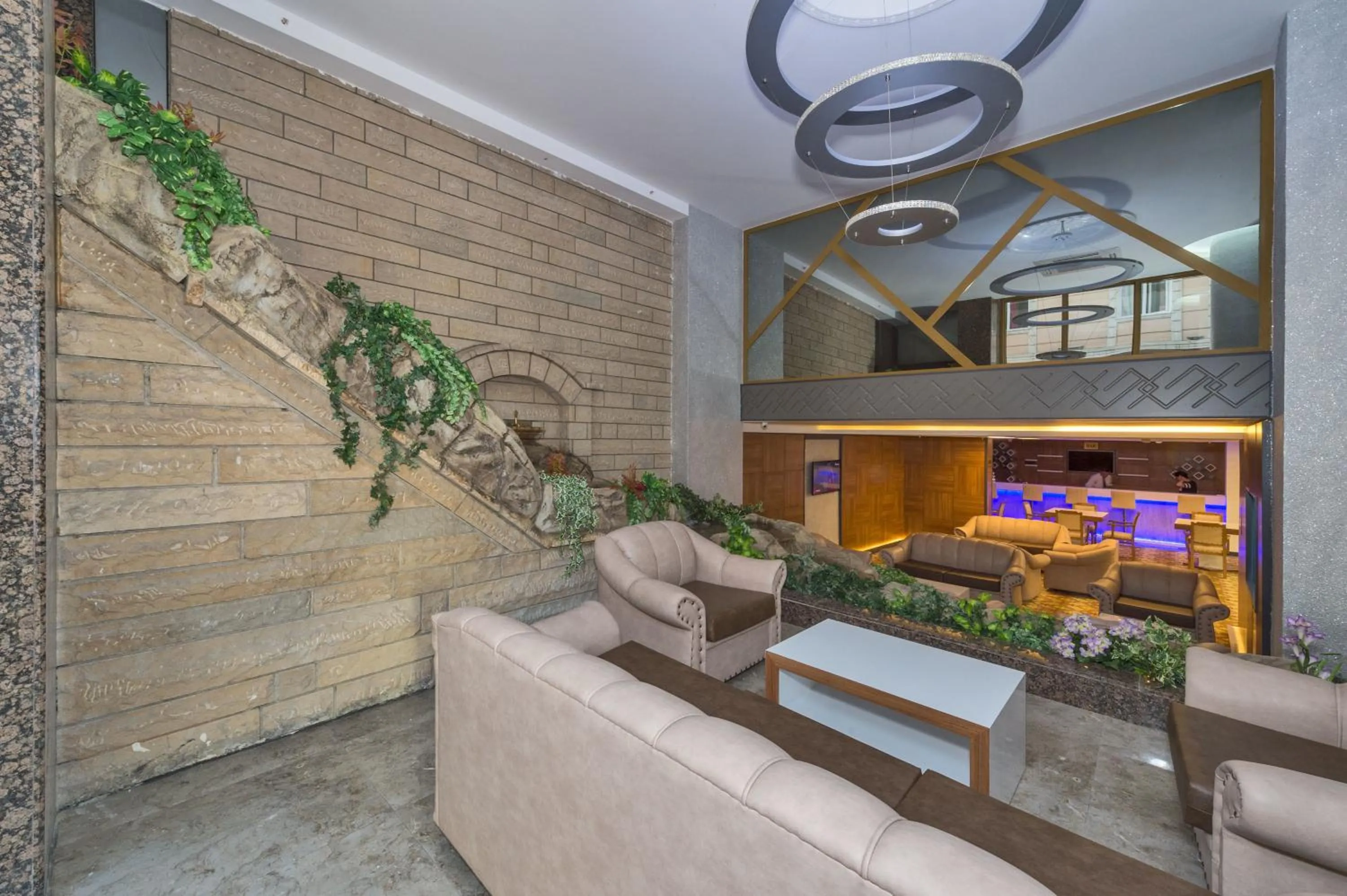 Lobby or reception in Matiat Hotel Istanbul