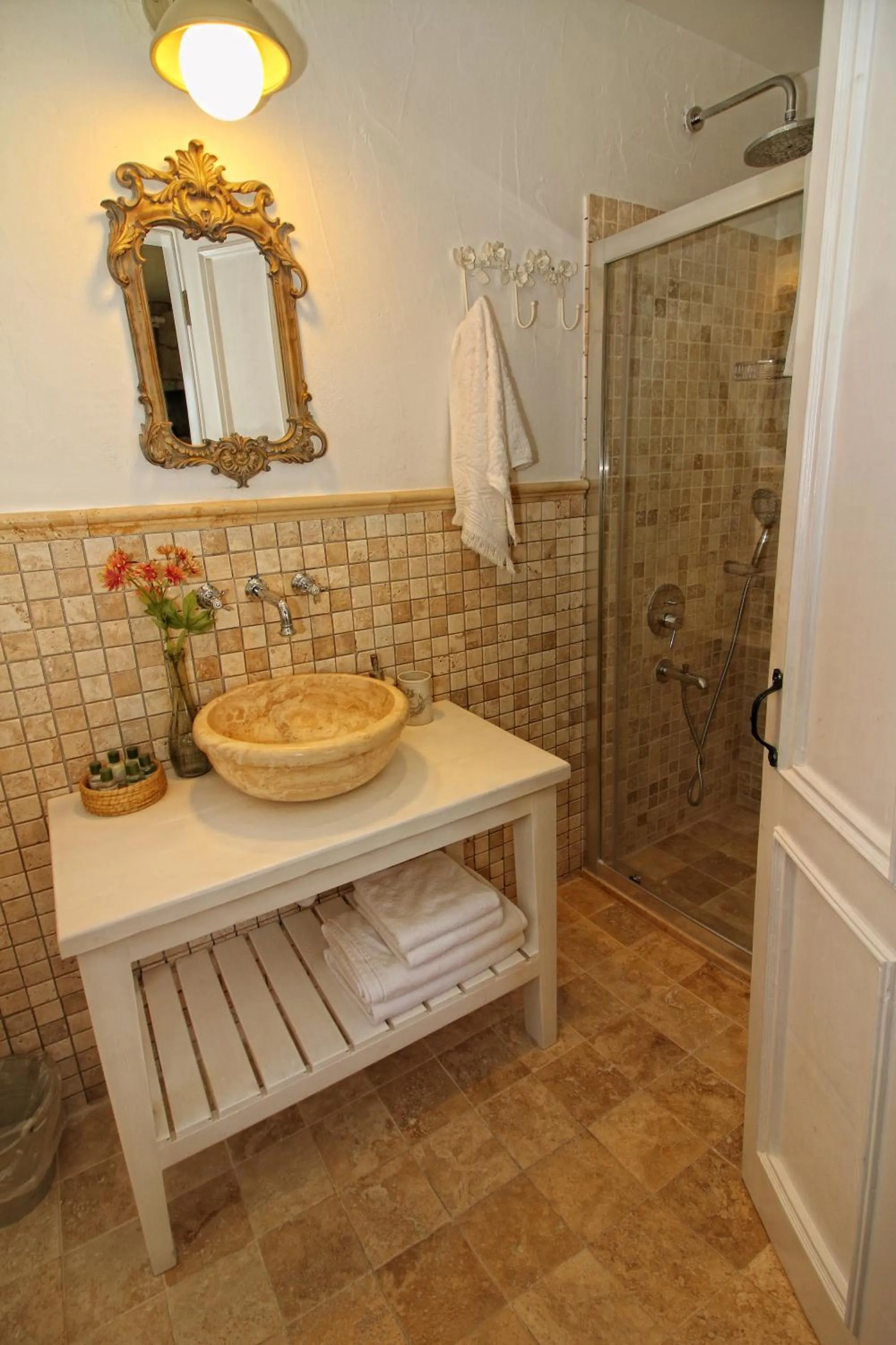 Bathroom in Kupina Alaçatı