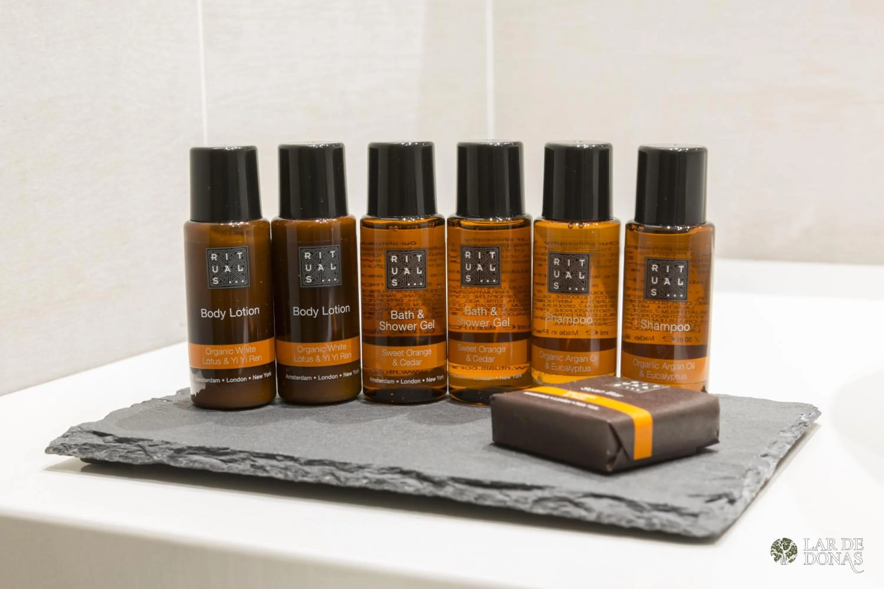 Bathroom in Lar de Donas