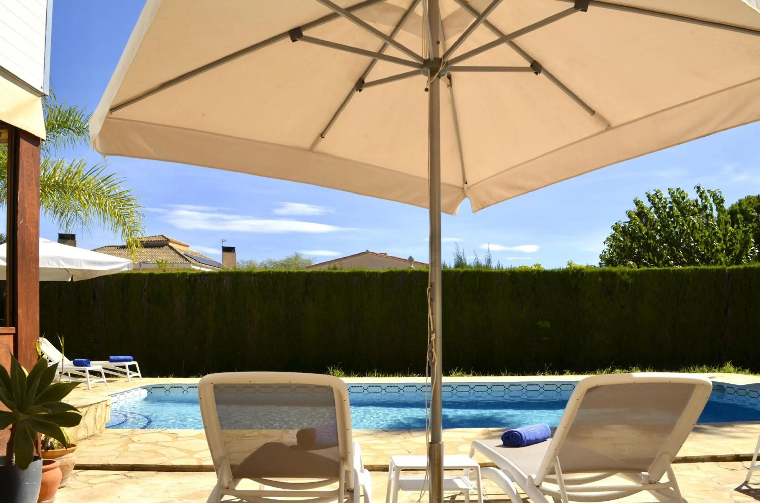 Swimming pool in Hotel La Gastrocasa - Adults Only