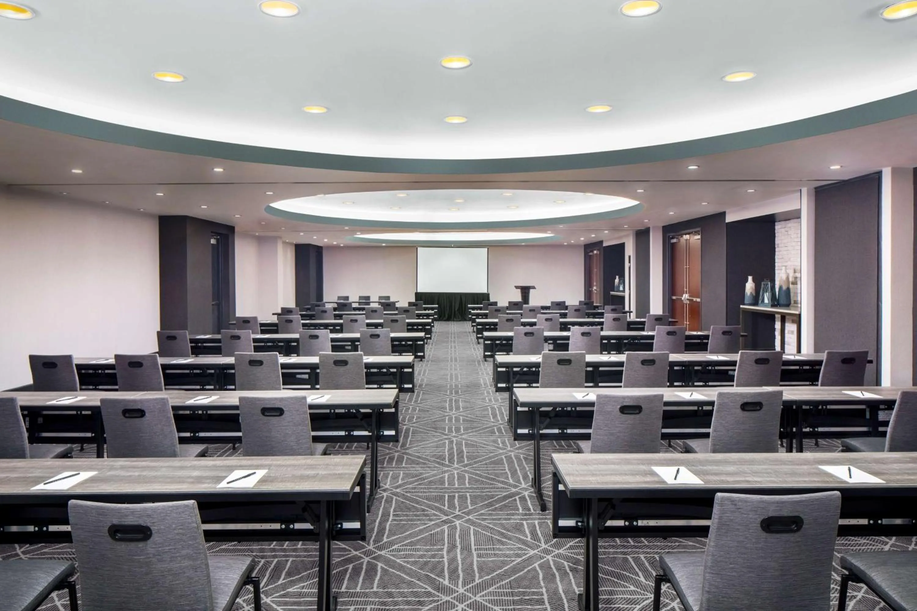 Meeting/conference room in Andaz Savannah, By Hyatt