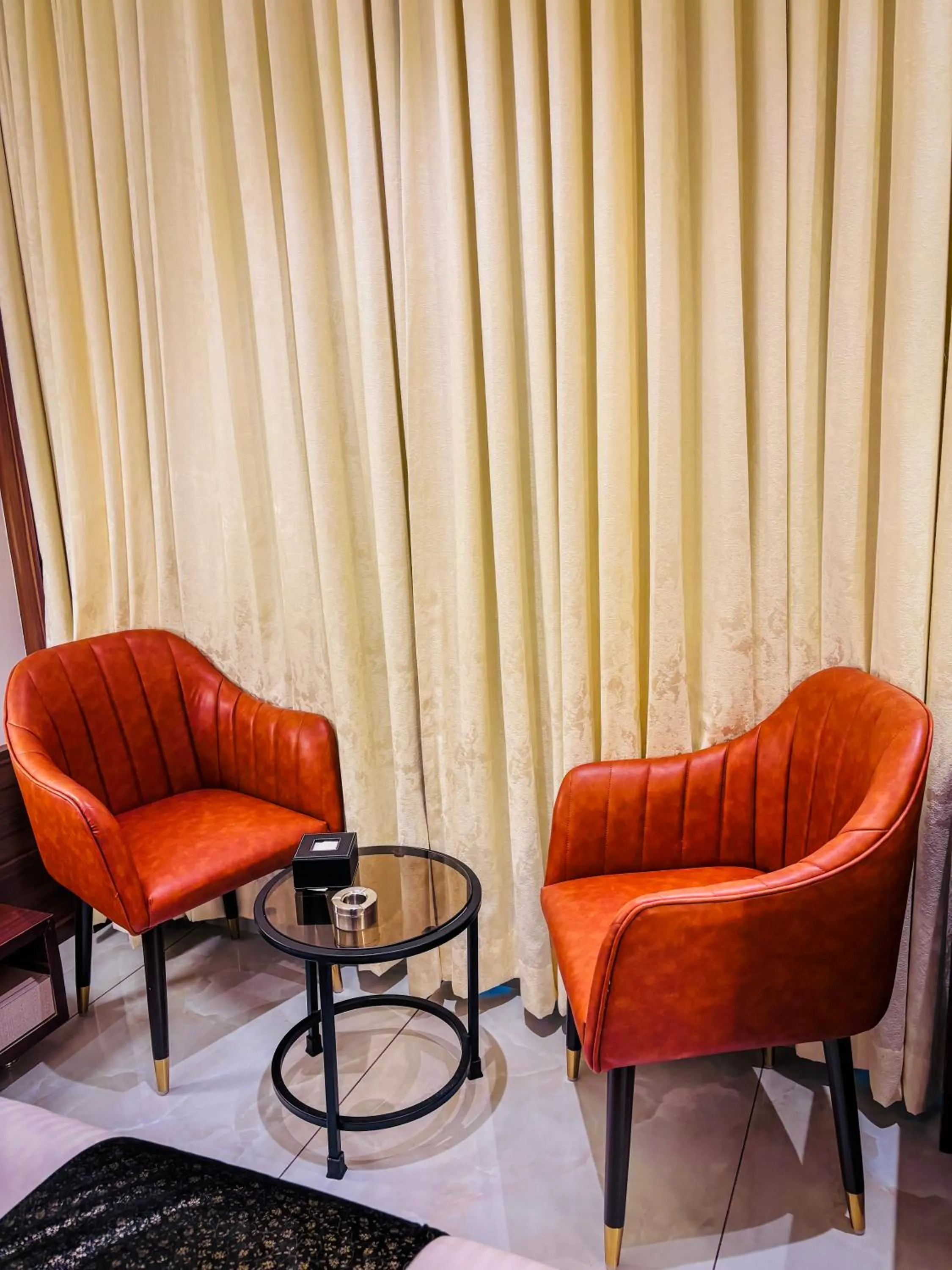 Living room in Hotel Ocean Residency Thane West