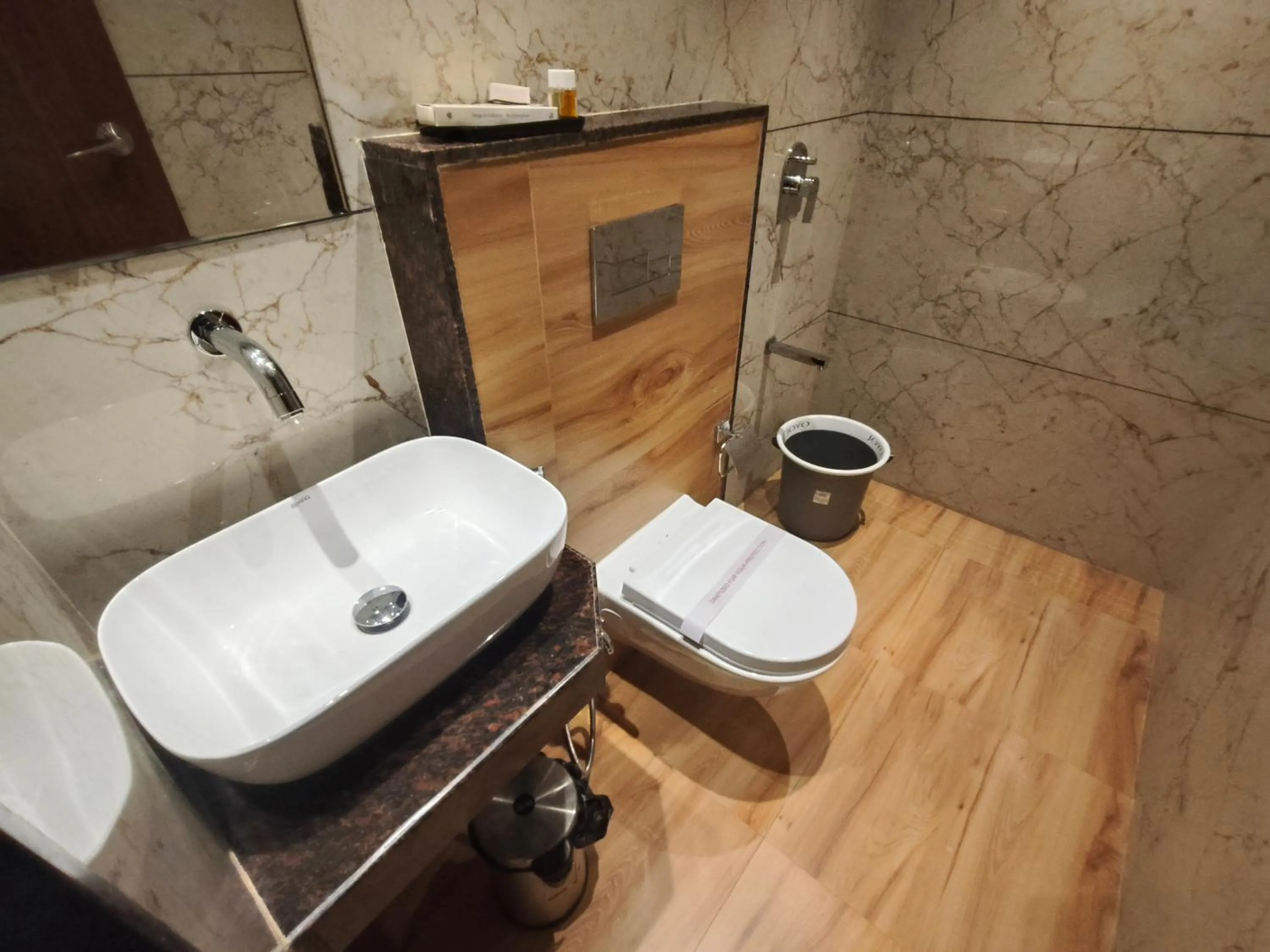 Shower in Hotel Ocean Residency Thane West