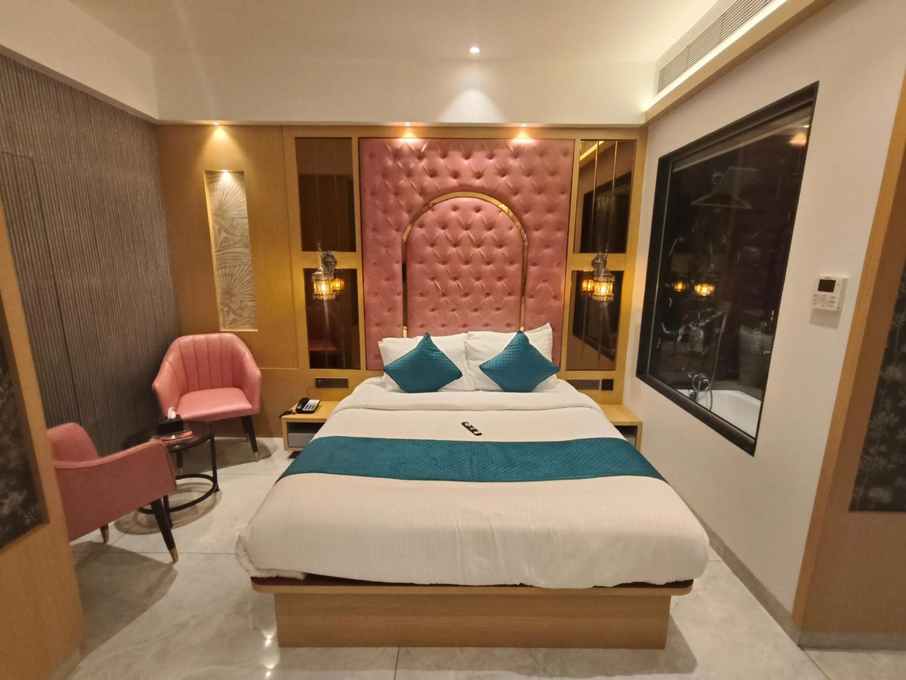 Bed in Hotel Ocean Residency Thane West