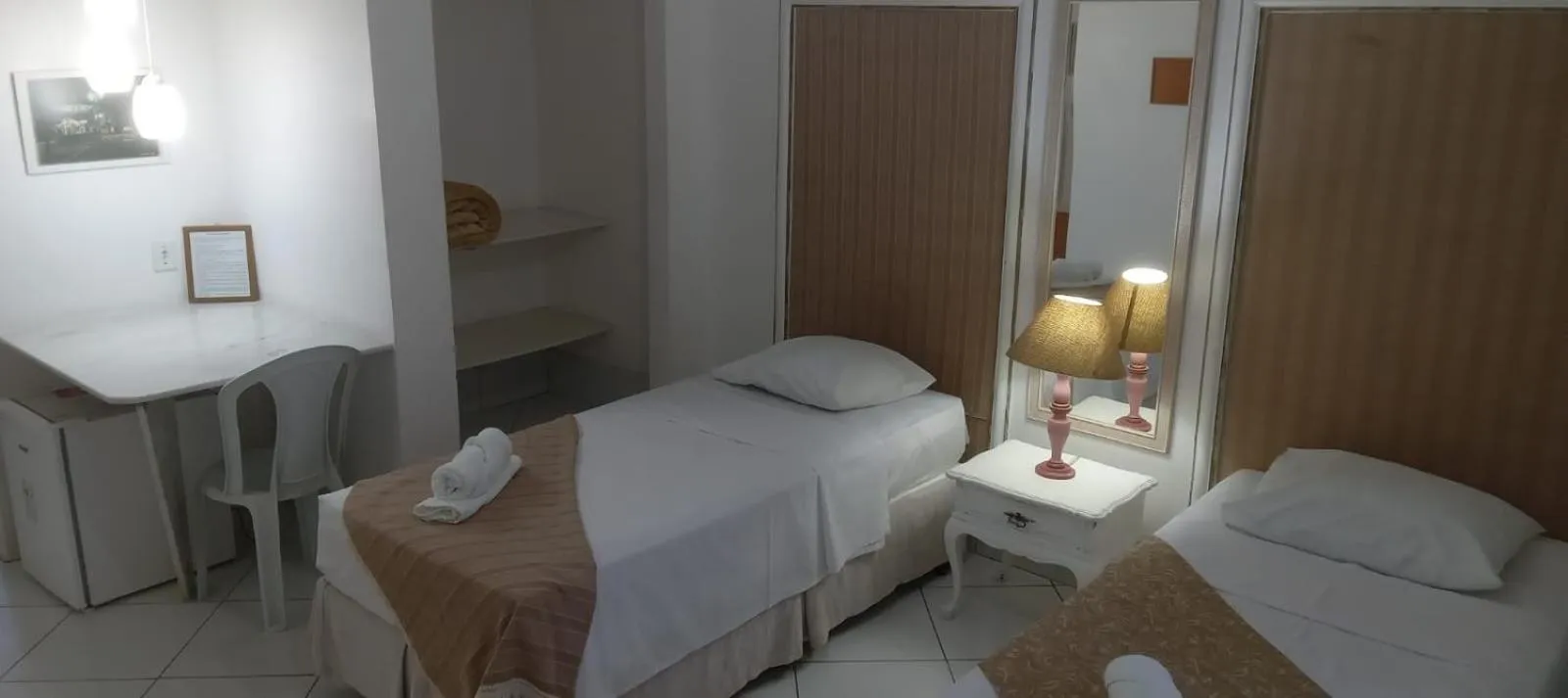 Photo of the whole room, Bed in Atlântico Hotel