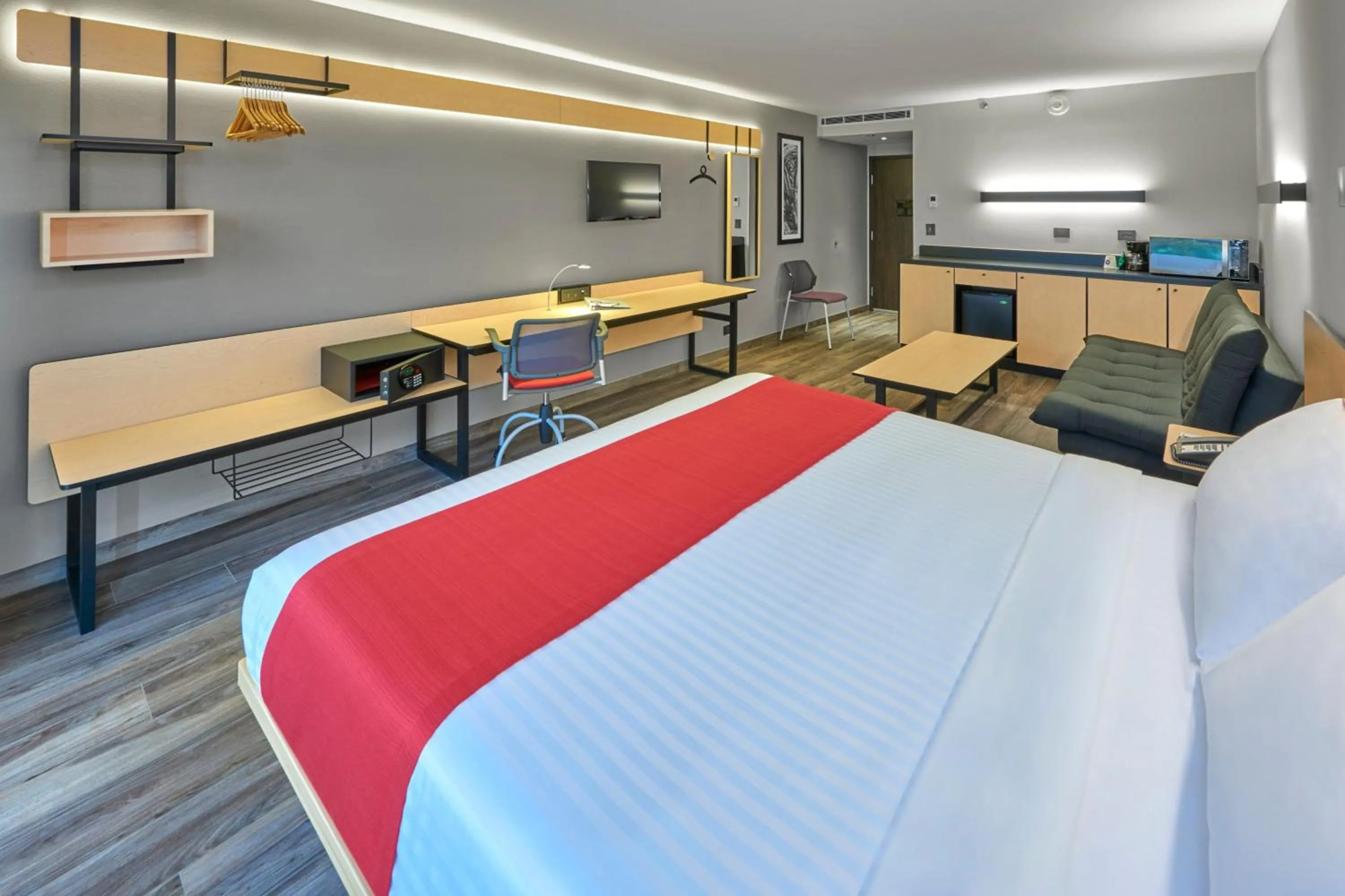 Bedroom, Bed in City Express Plus by Marriott Guadalajara Palomar