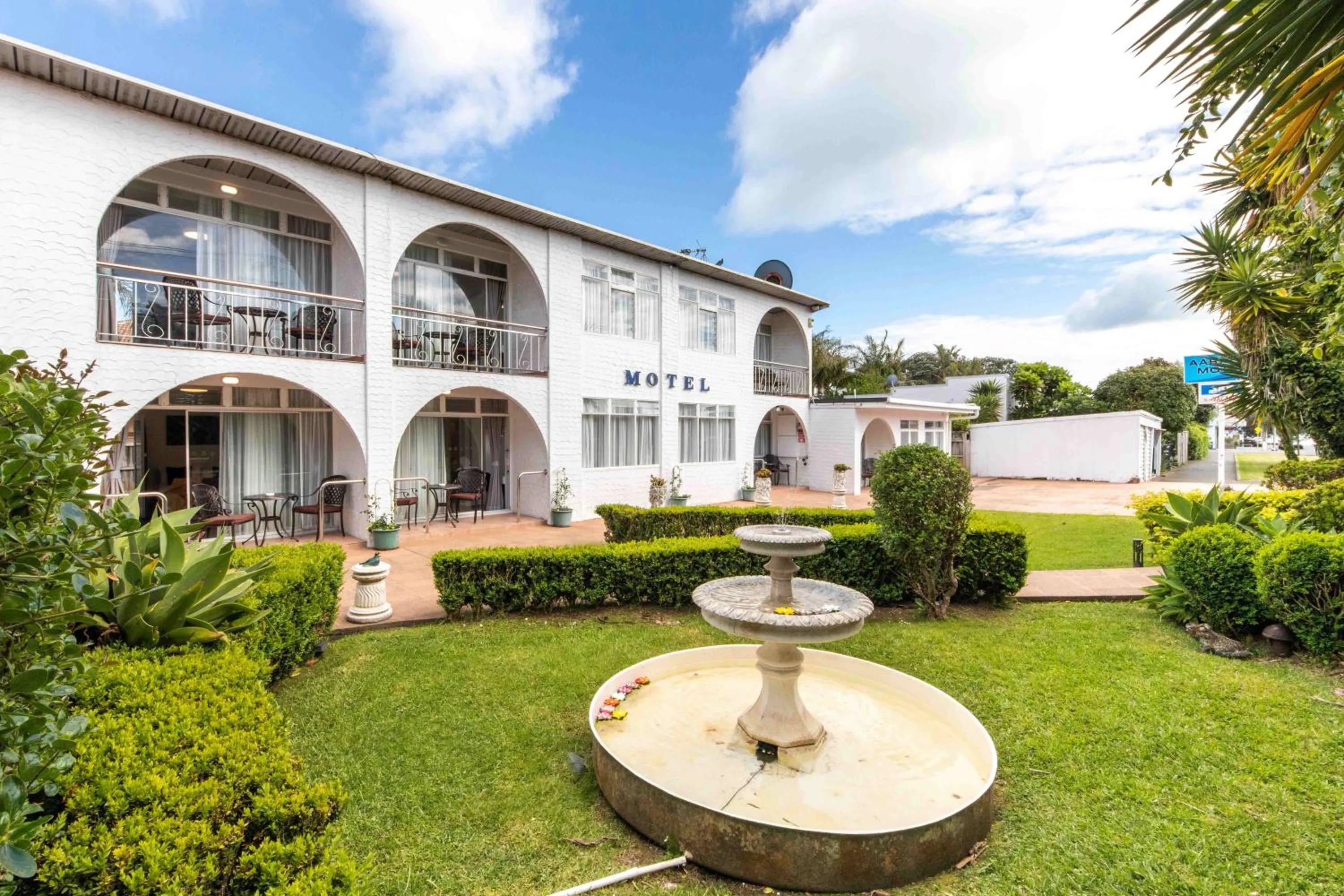 Garden in Aarangi Motel