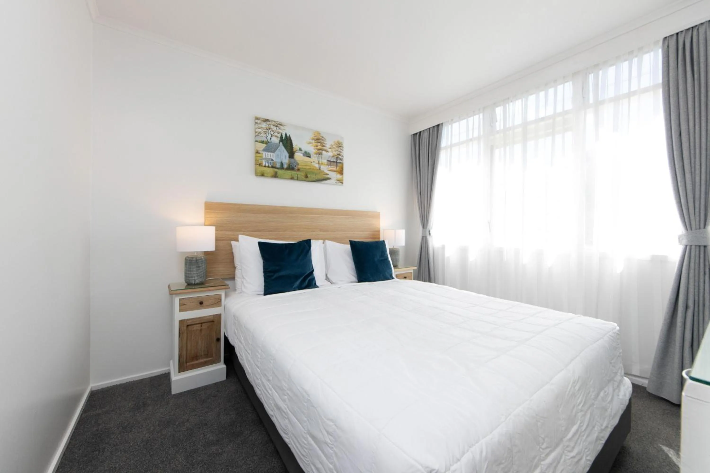 Bedroom, Bed in Aarangi Motel