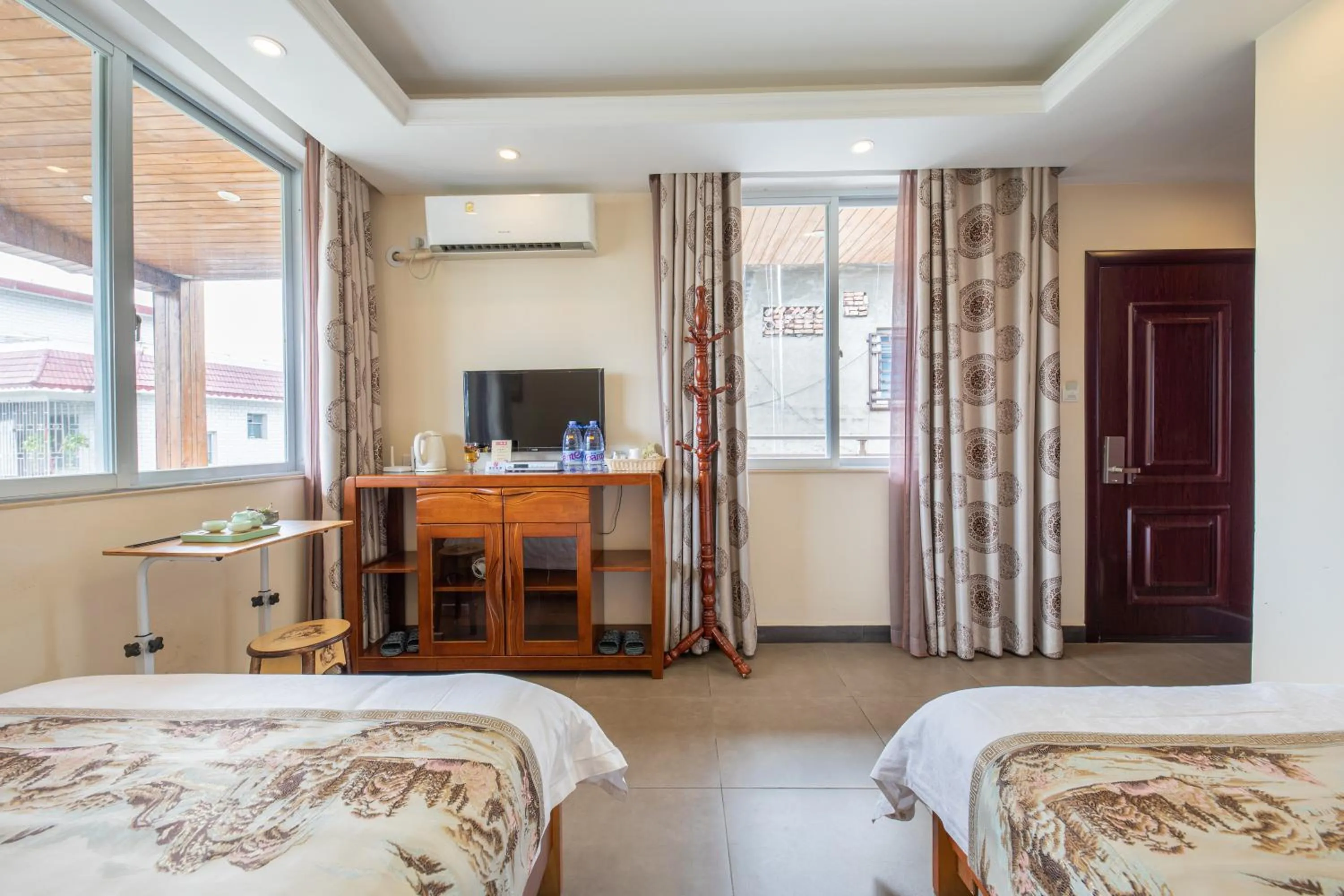Area and facilities, Bed in Junshe Boutique Guest House-Complementary pick up servie for a 3-night stay in a deluxe room