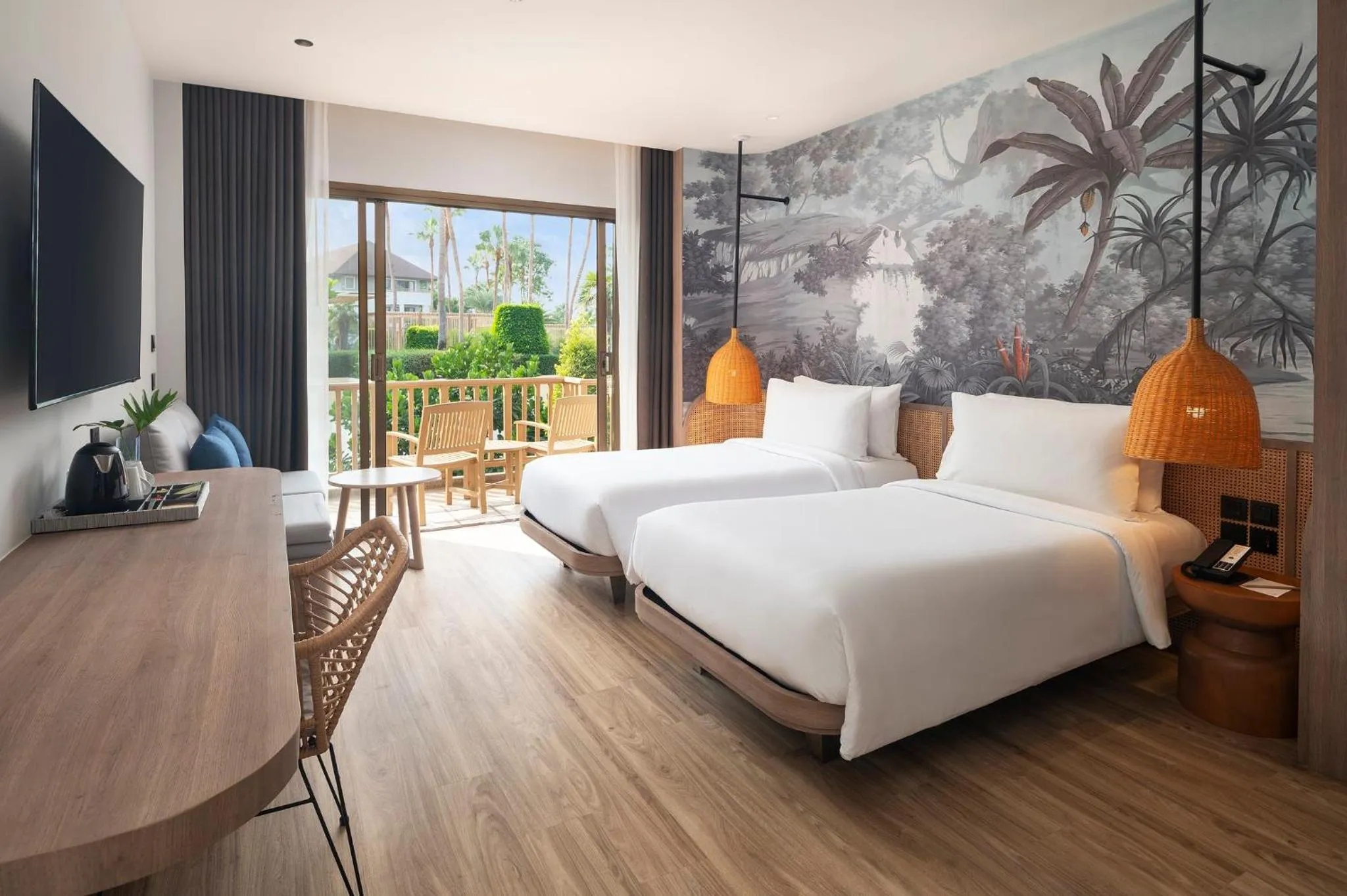 Photo of the whole room, Bed in Amari Bangsaen