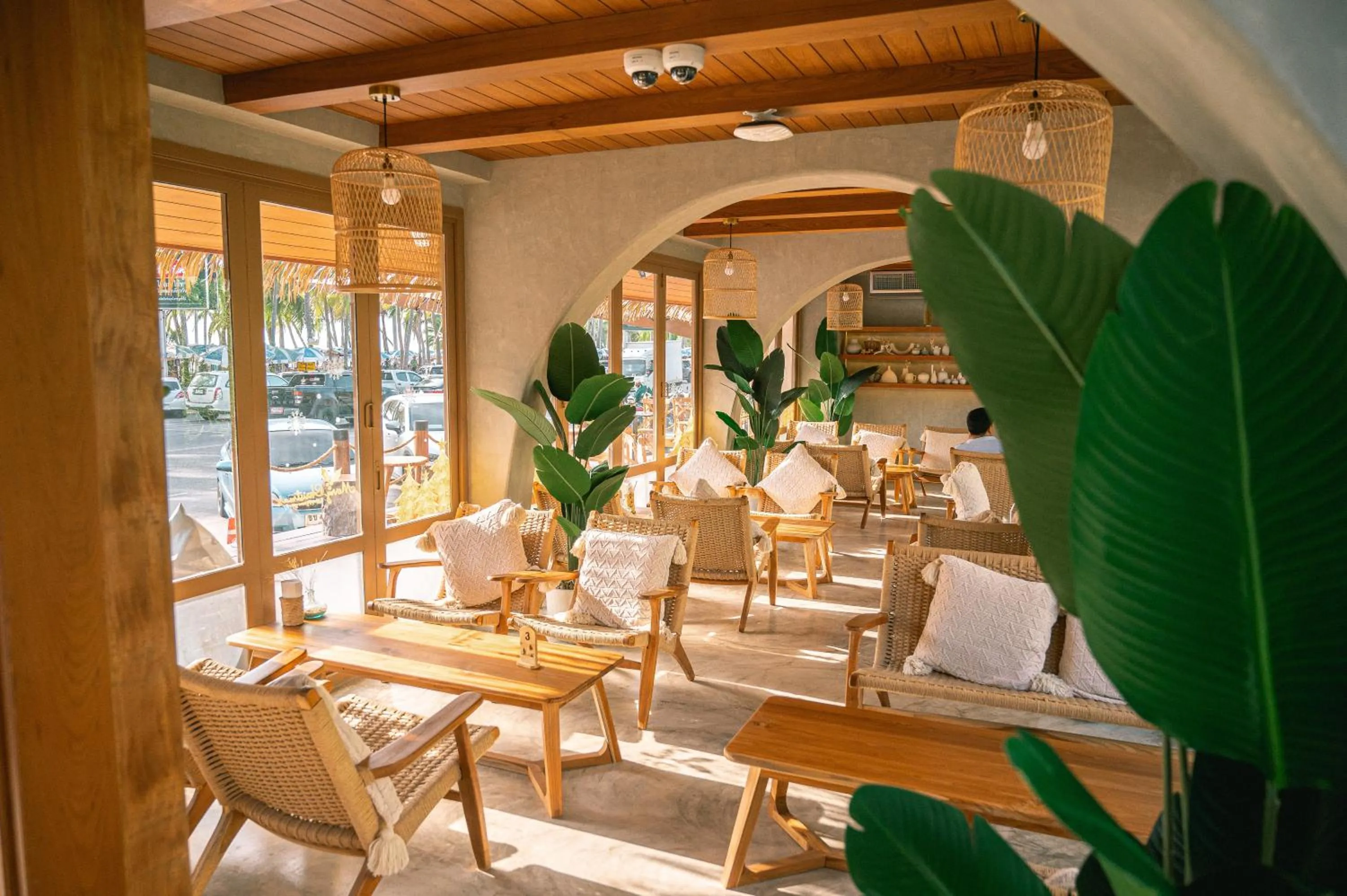 Restaurant/places to eat in Amari Bangsaen Formerly The Tide Resort Bangsaen