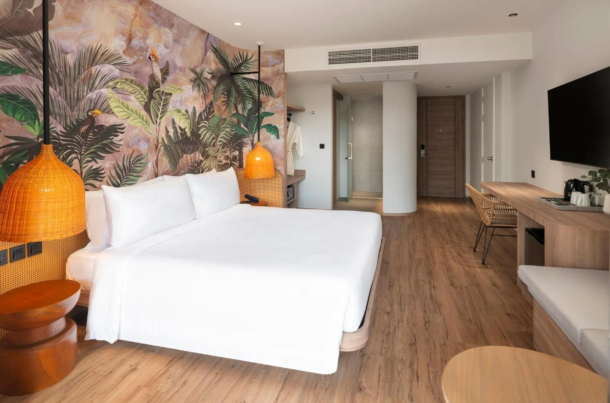 Photo of the whole room, Bed in Amari Bangsaen