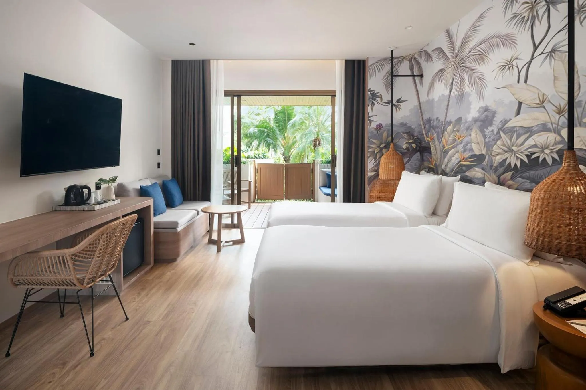 Photo of the whole room, Bed in Amari Bangsaen