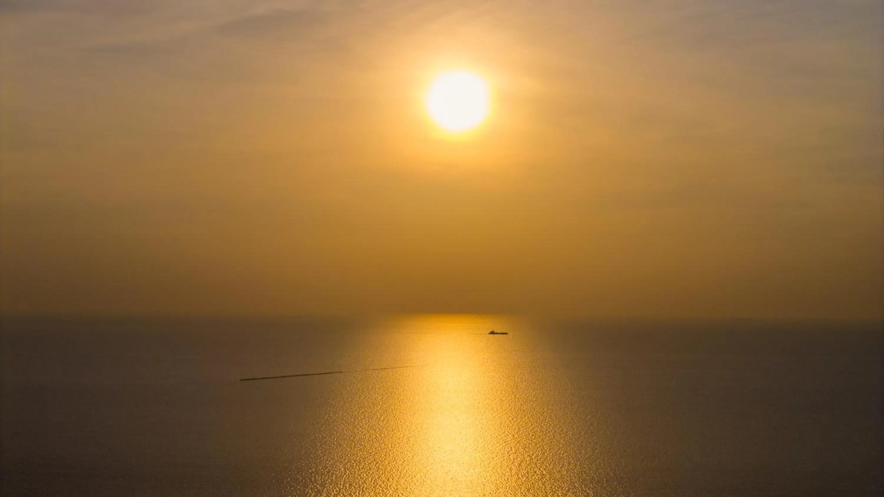 Sunset in Bangsaen Heritage Hotel