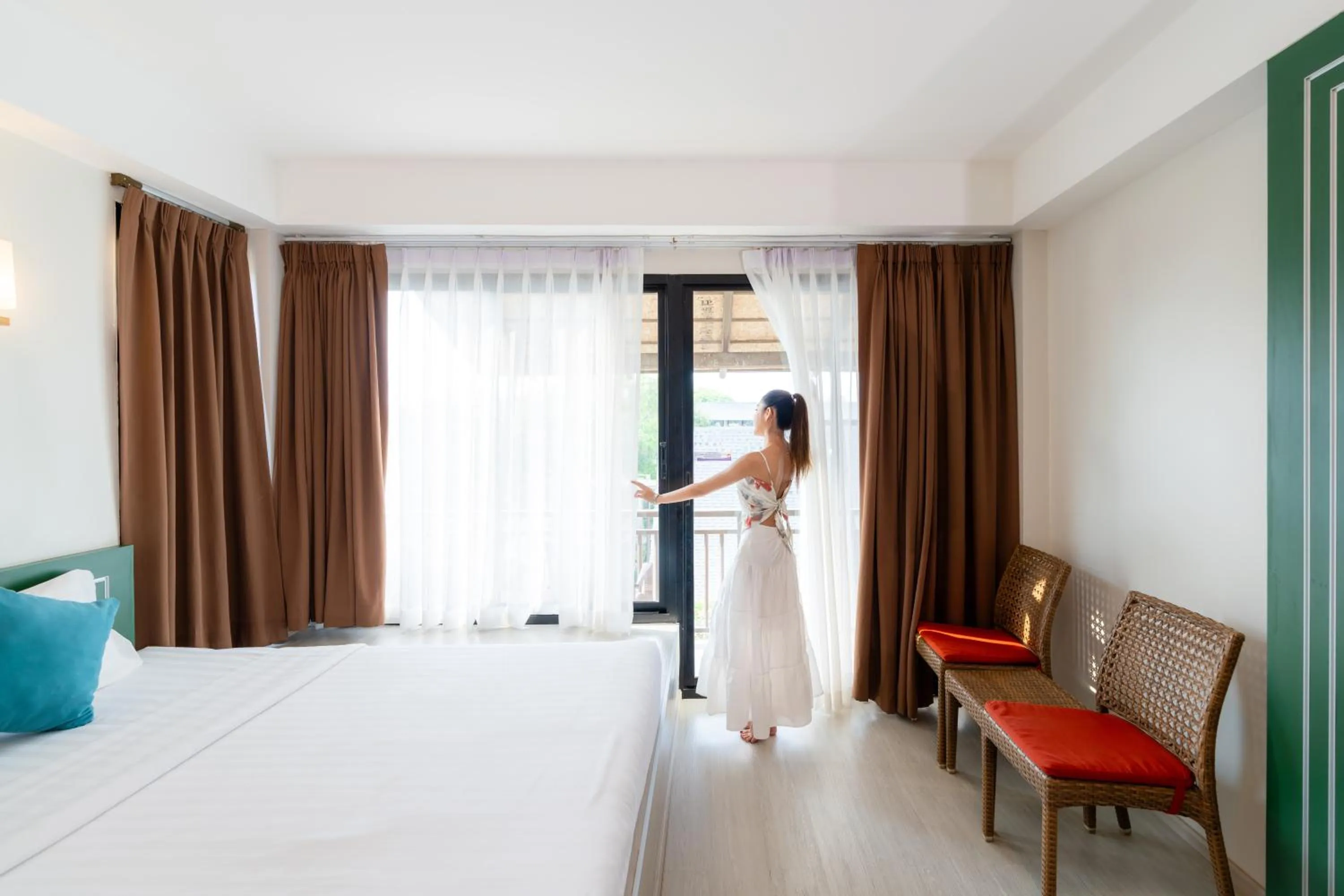 Bedroom, Bed in Bangsaen Heritage Hotel