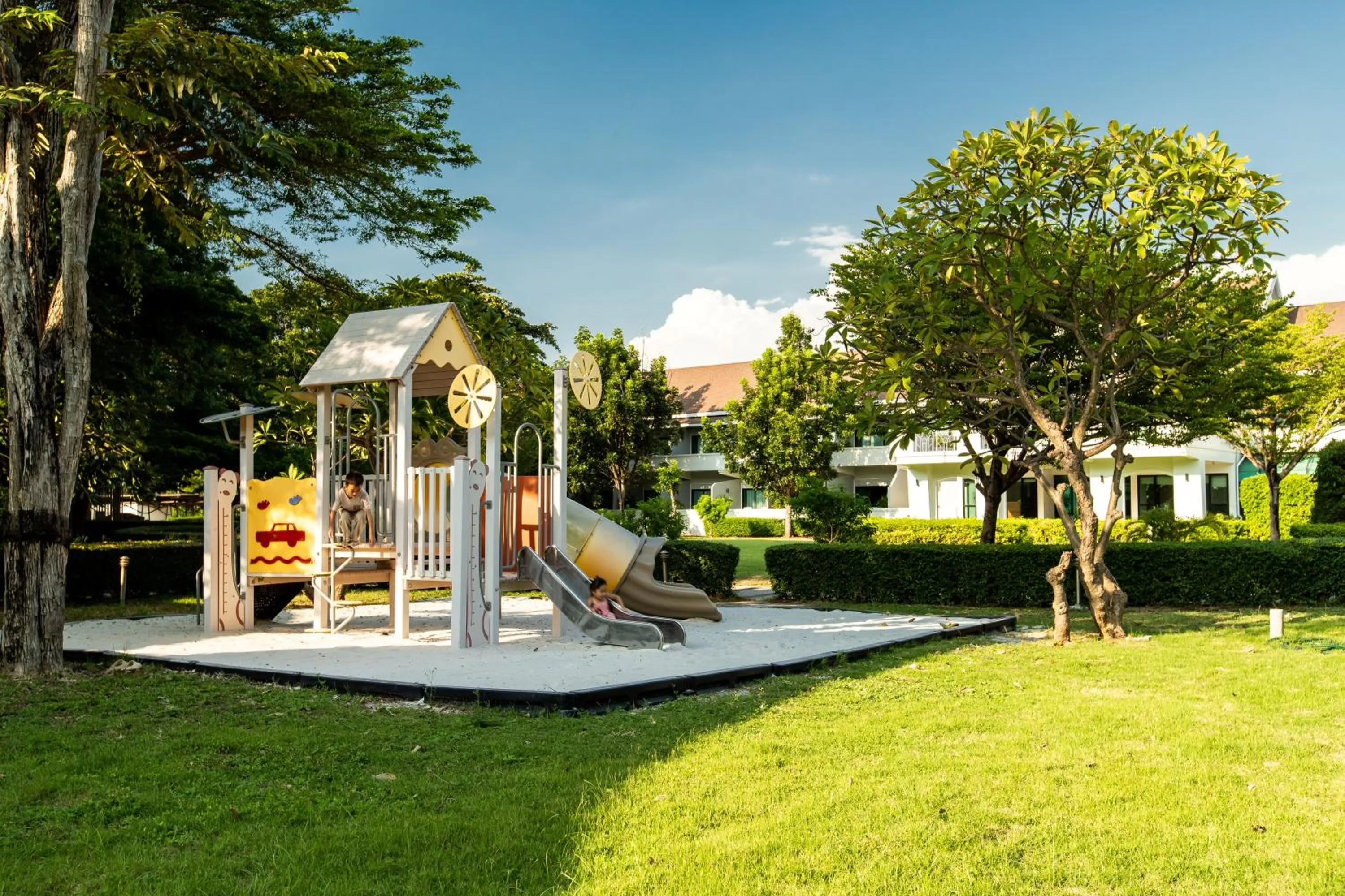Children play ground in Bangsaen Heritage Hotel