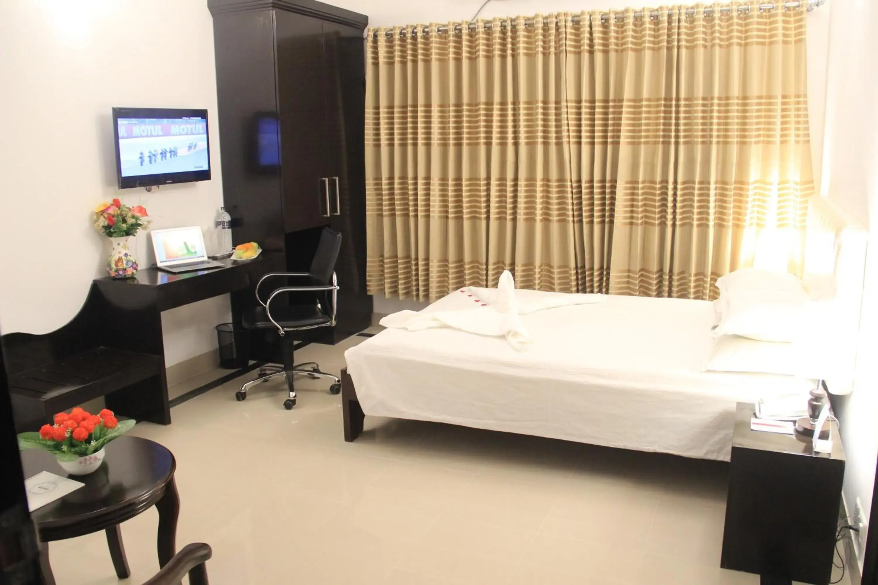 Aristocrat Suite in Aristocrat Inn - Lake Park & USA club Aristocrat Suite in Aristocrat Inn - Lake Park & USA club