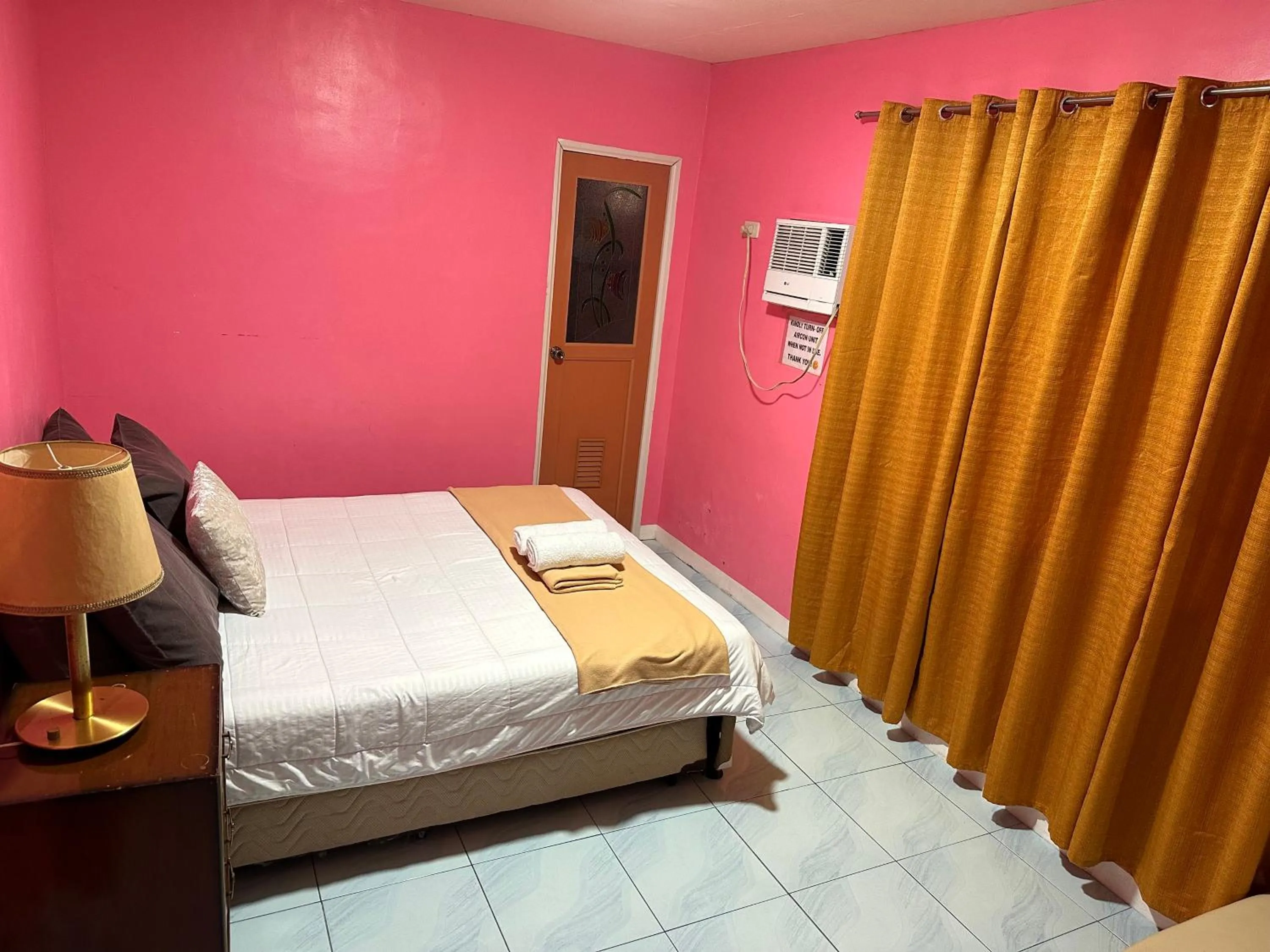 Bed in Mount Pinatubo Base Camp at CASA HERMOGINA