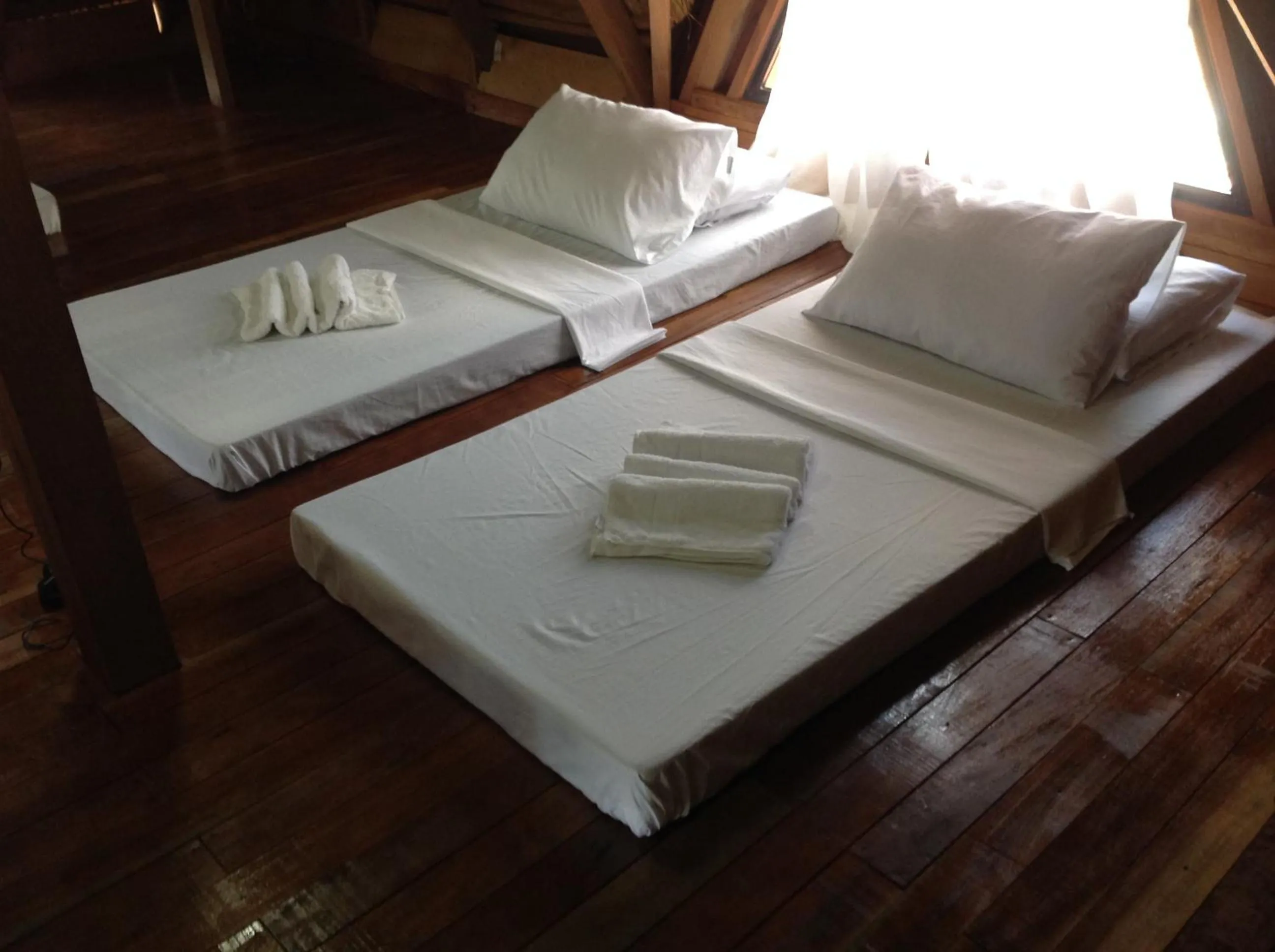 Bedroom, Bed in Mount Pinatubo Base Camp at CASA HERMOGINA