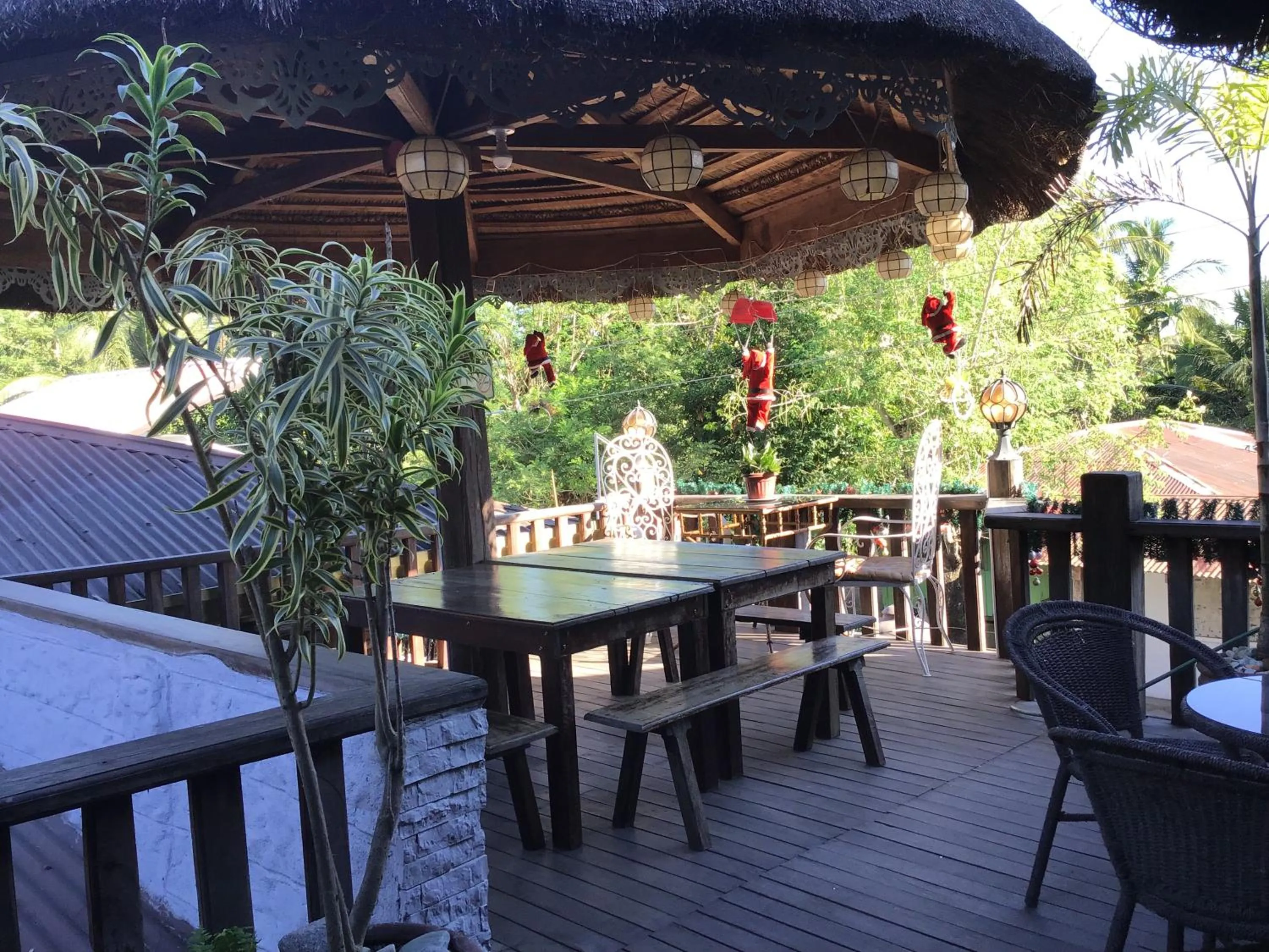 Balcony/Terrace in Mount Pinatubo Base Camp at CASA HERMOGINA