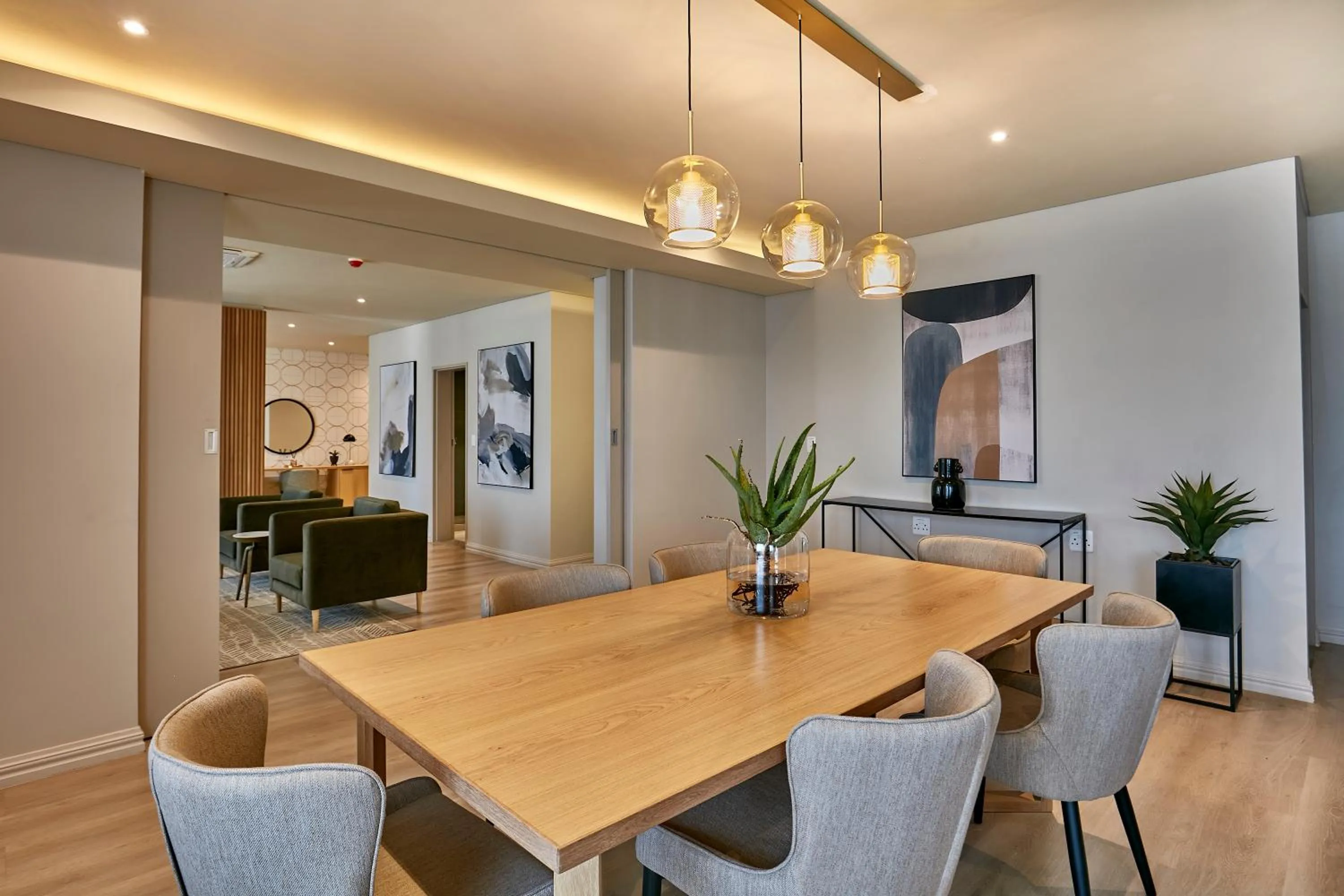 Dining area in Cresta Mahalapye Hotel