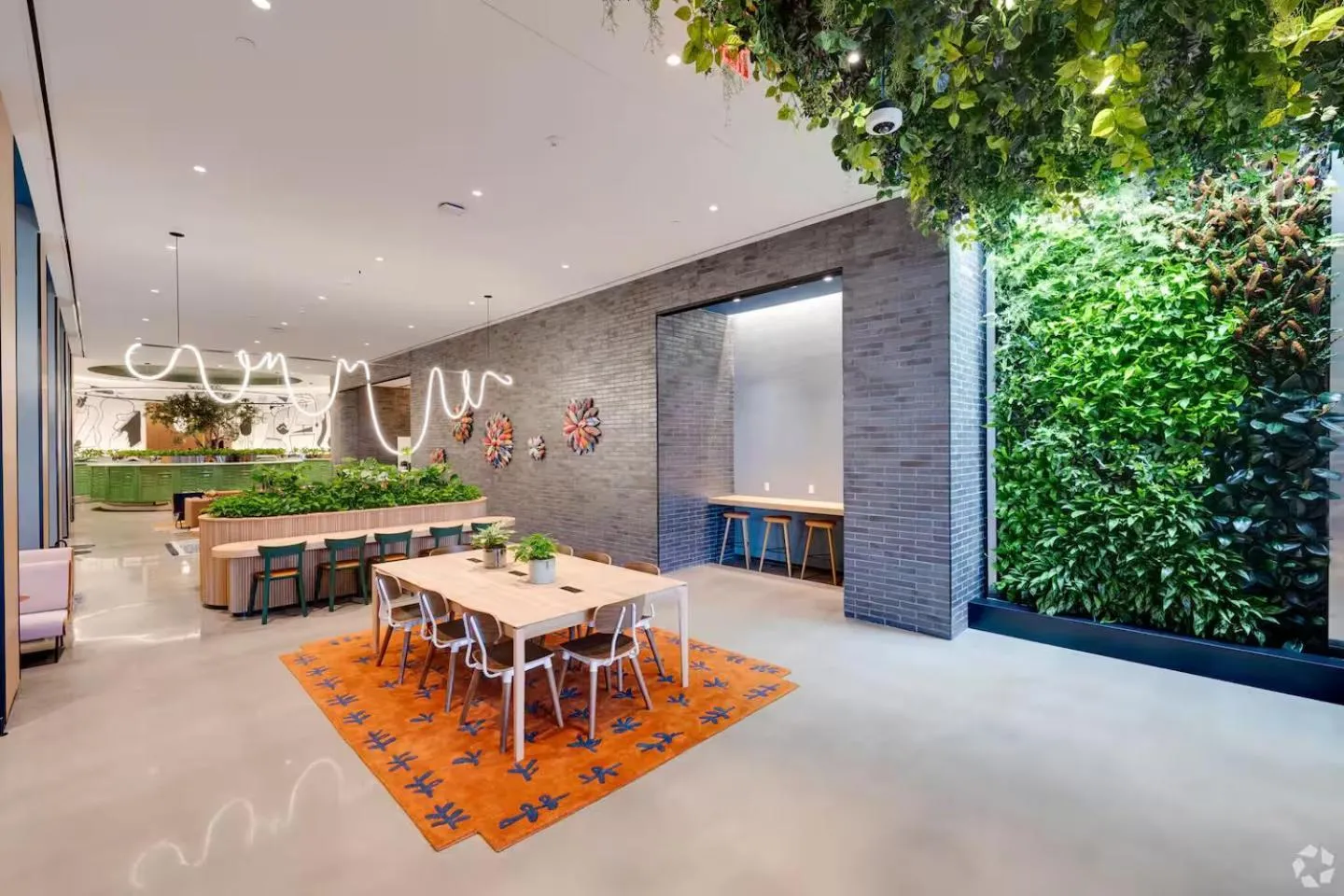 Seating area in Luxury Apartments by Hyatus at Central Philly