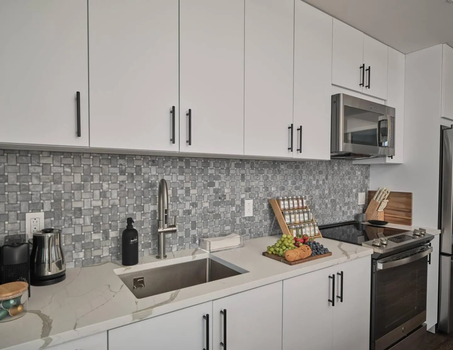 Kitchen or kitchenette in Luxury Apartments by Hyatus at Central Philly
