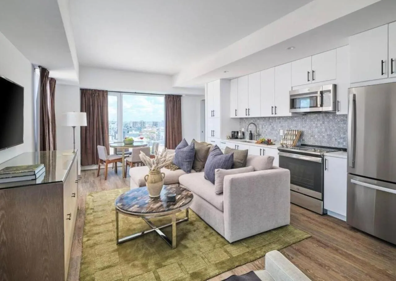 Living room in Luxury Apartments by Hyatus at Central Philly