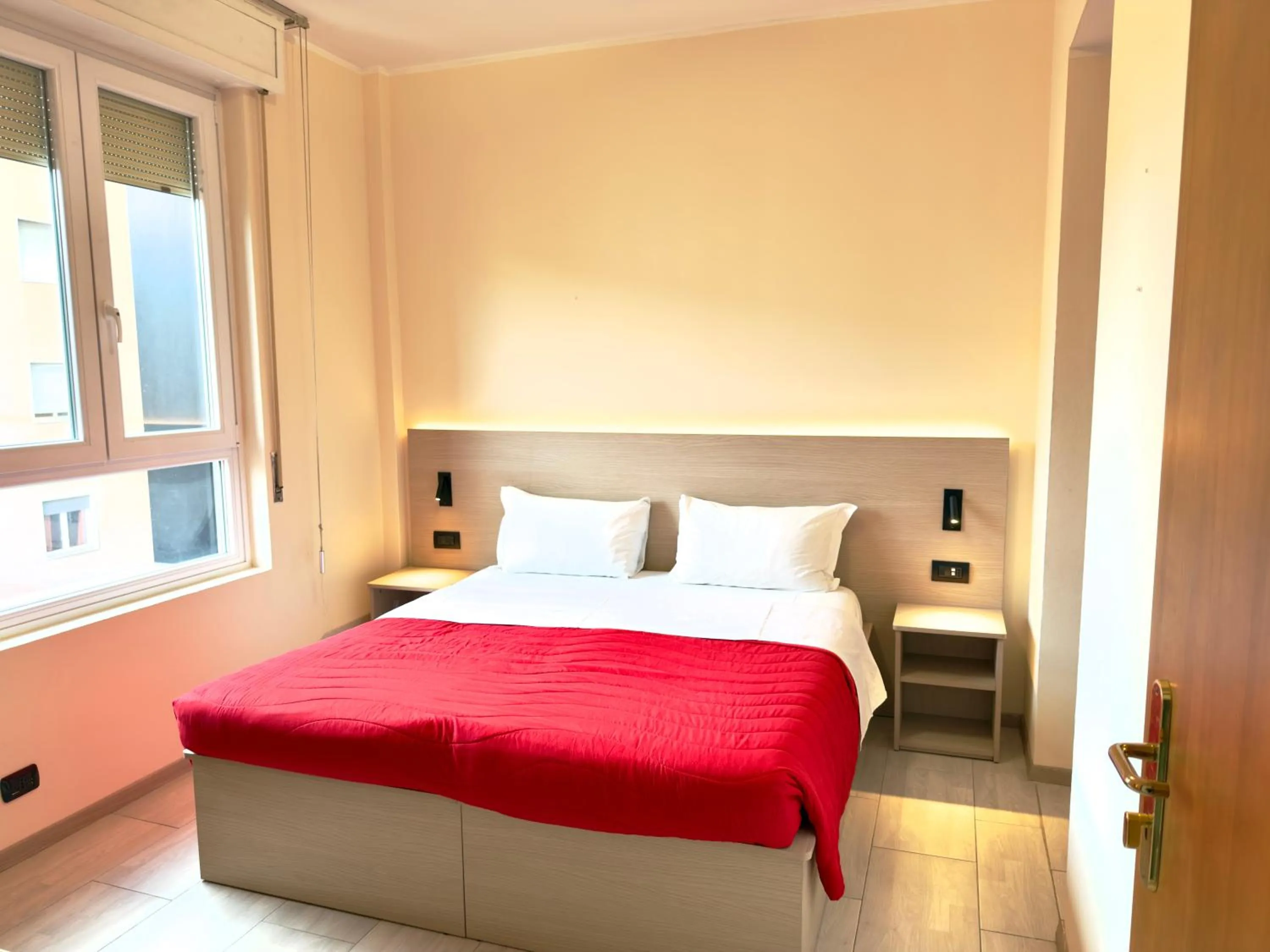 Bedroom, Bed in Hotel Molise 2