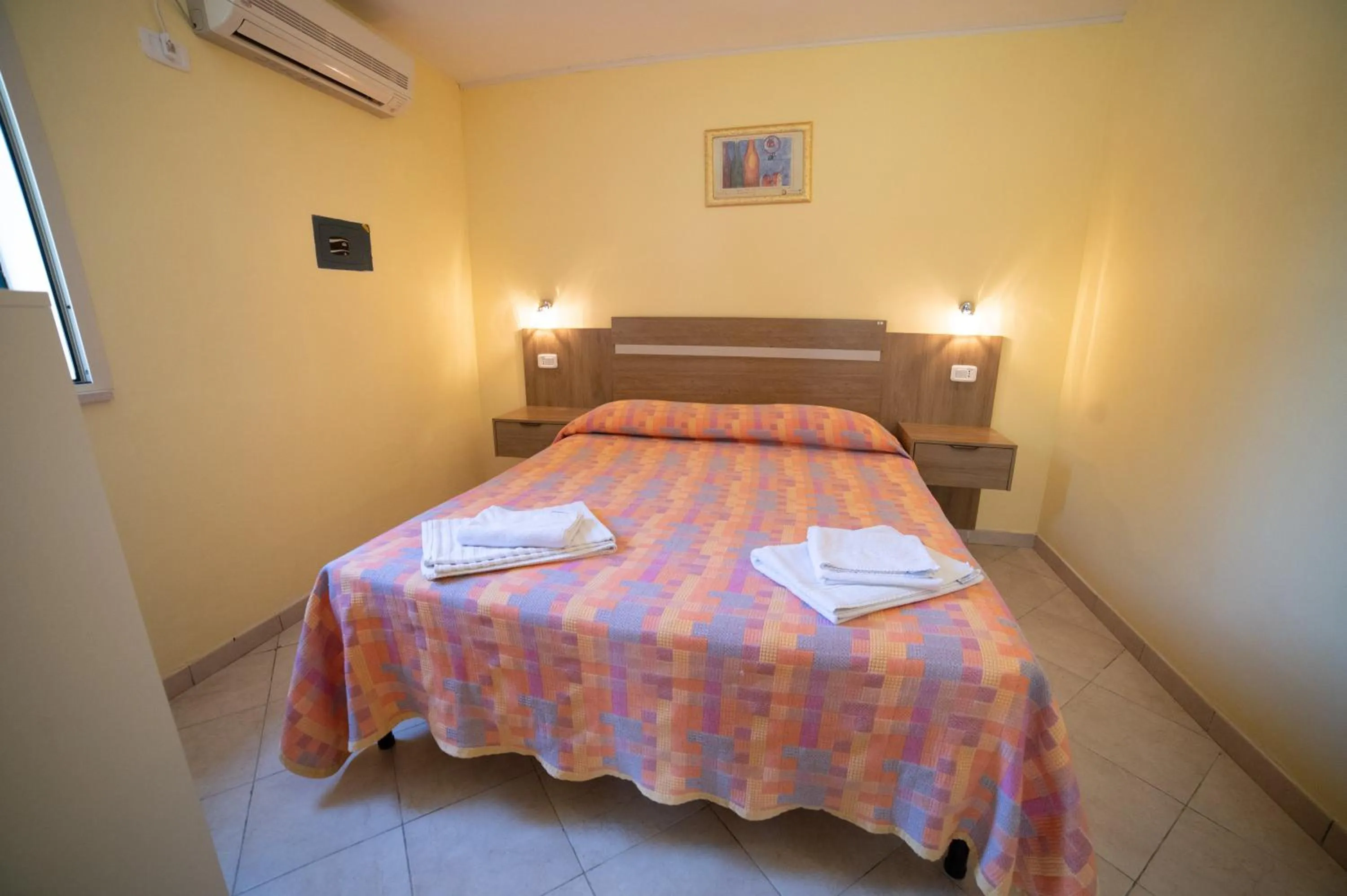 Bed in Coppola Rossa Relax