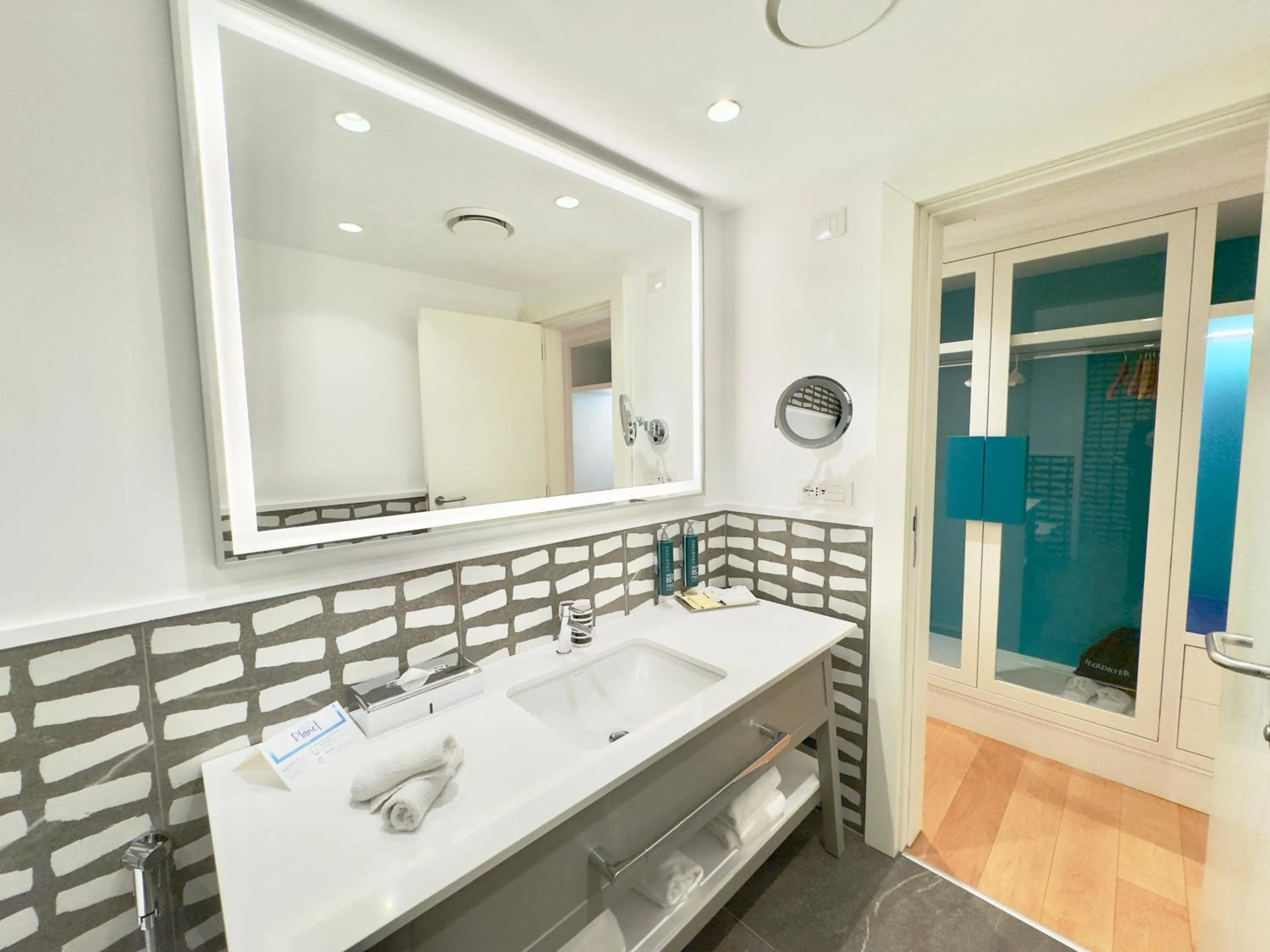 Bathroom in Hilton Sorrento Palace