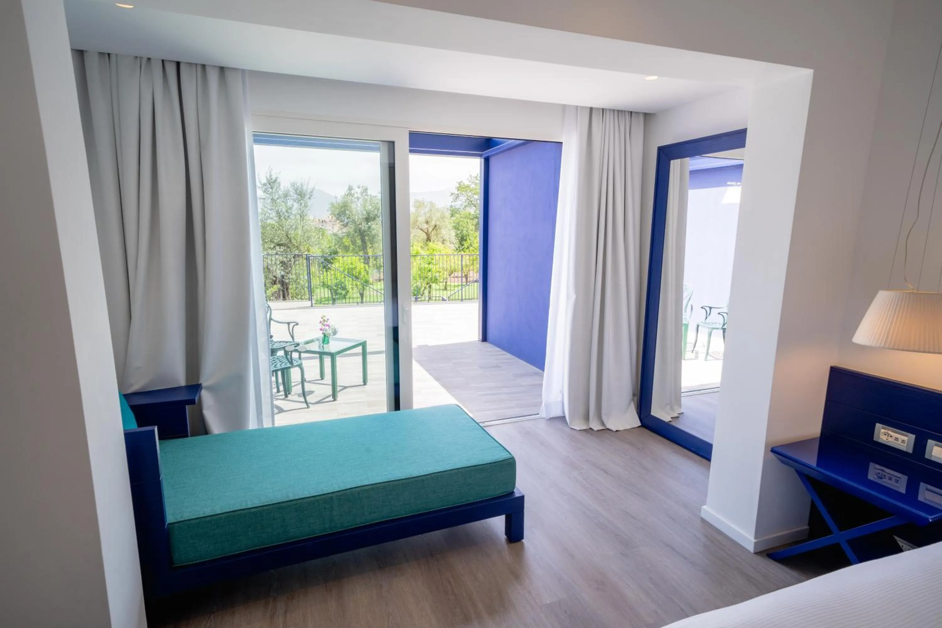 Patio, Bed in Hilton Sorrento Palace