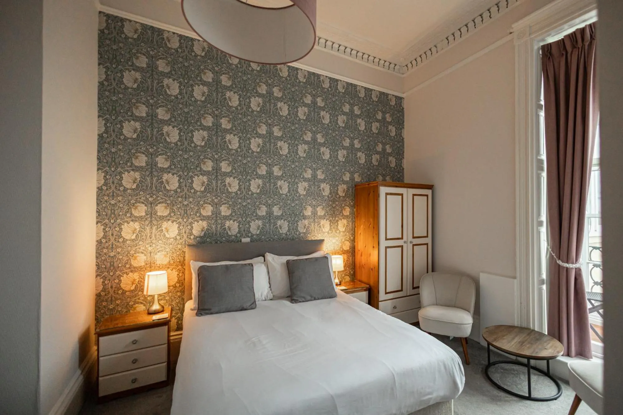 Bed in Gresham Guest House