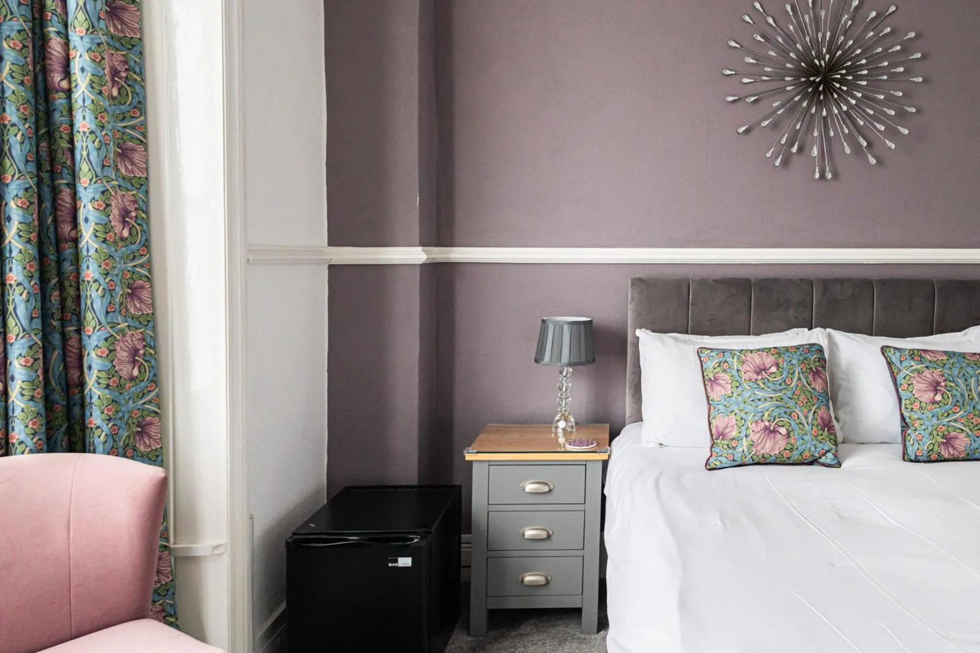 Bed in Gresham Guest House