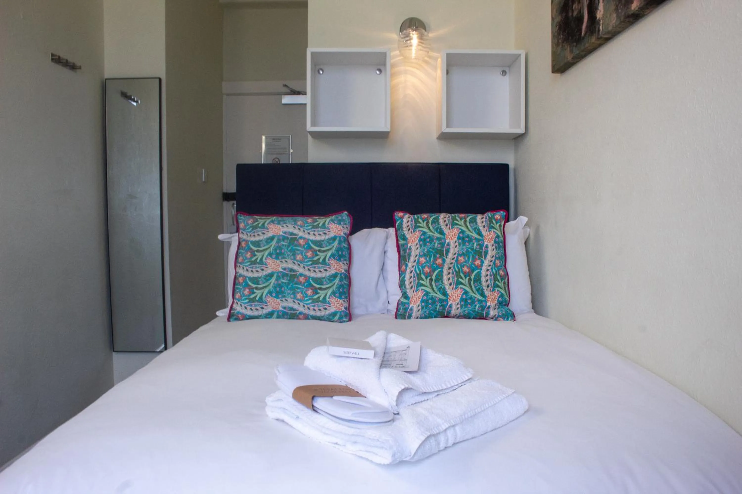 Bed in Gresham Guest House