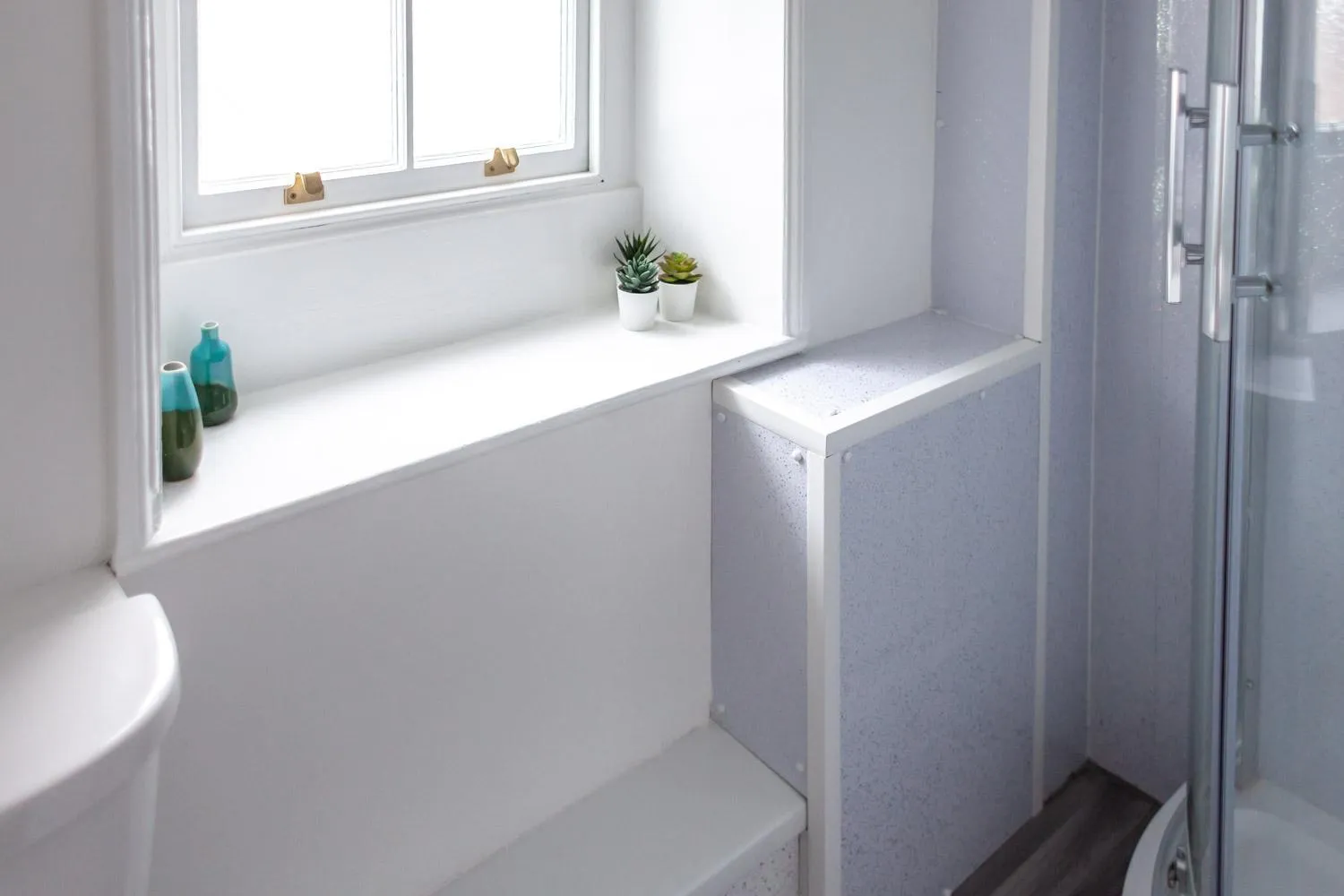 Bathroom in Gresham Guest House