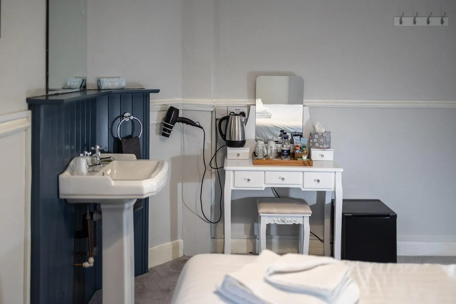 Bedroom in Gresham Guest House