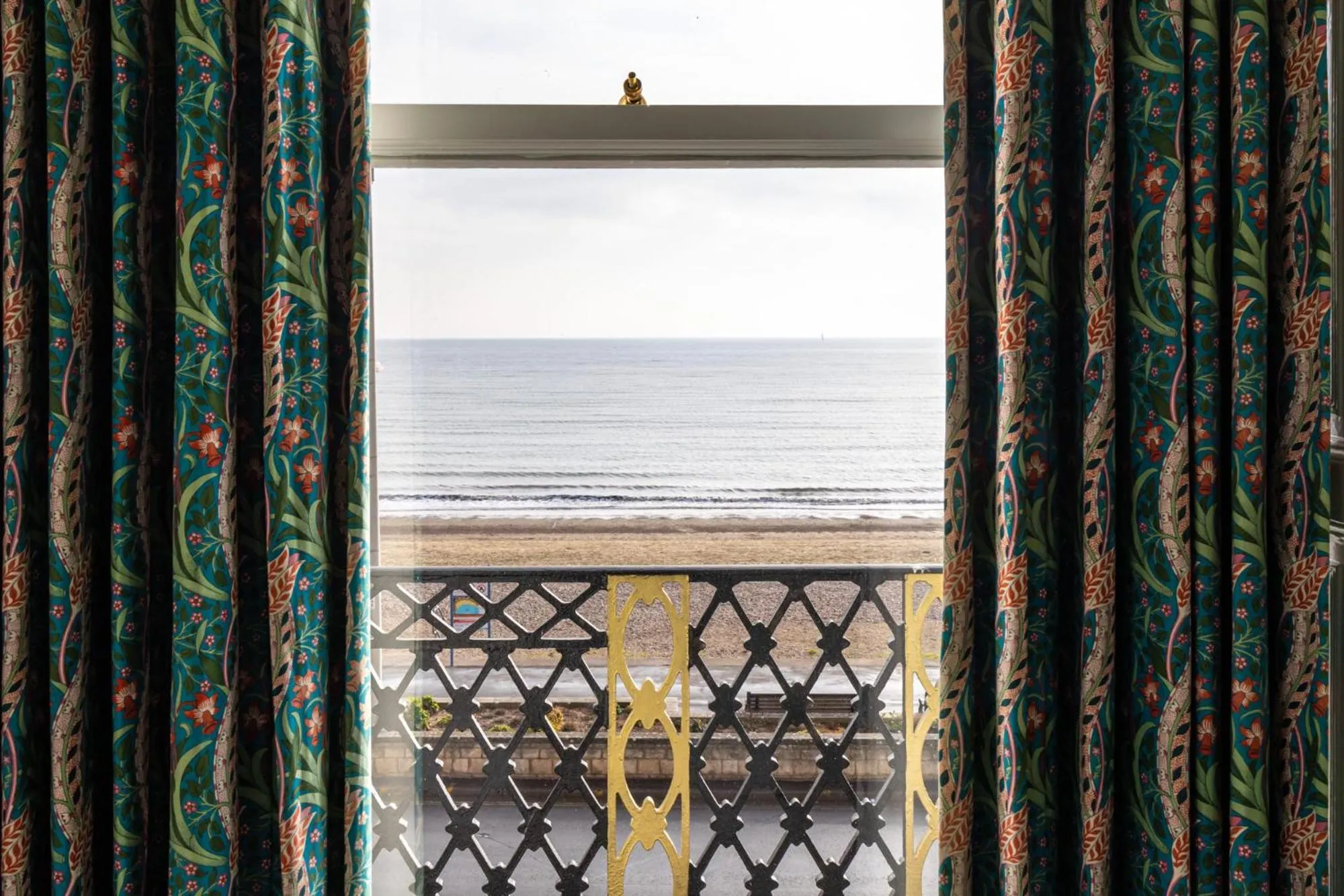 Sea view in Gresham Guest House