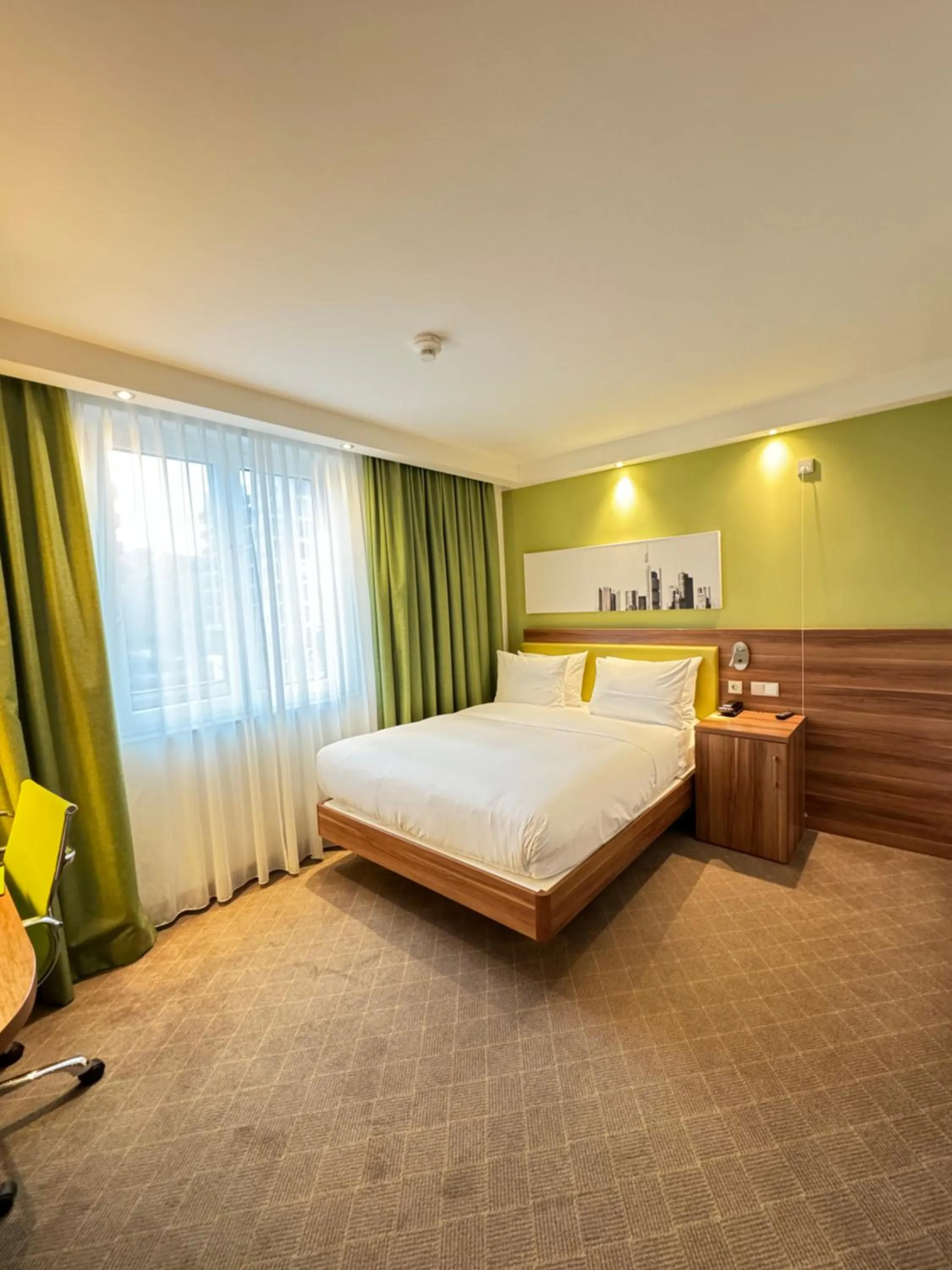 Bed in Hampton by Hilton Frankfurt City Centre