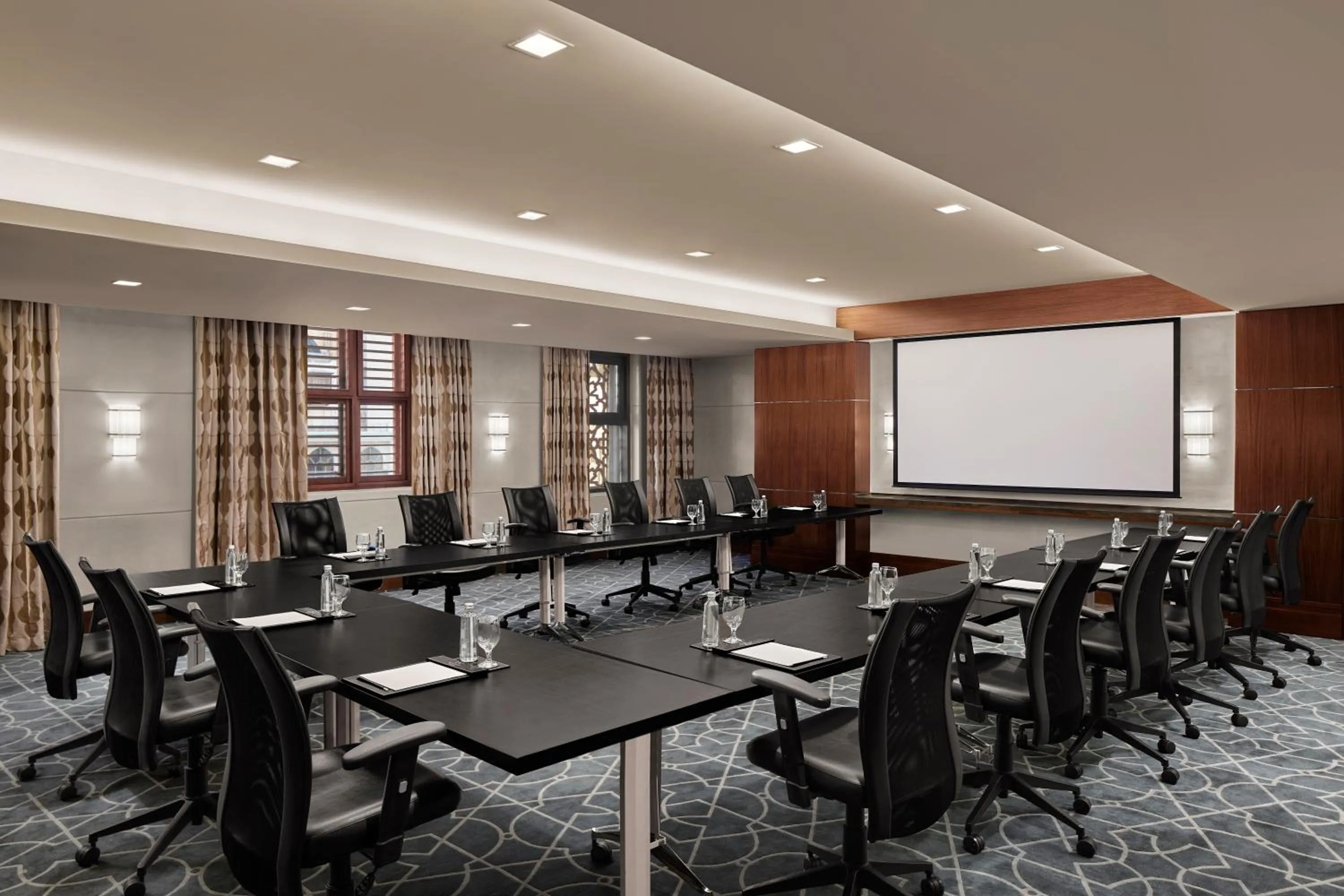 Meeting/conference room in Conrad Jabal Omar Makkah