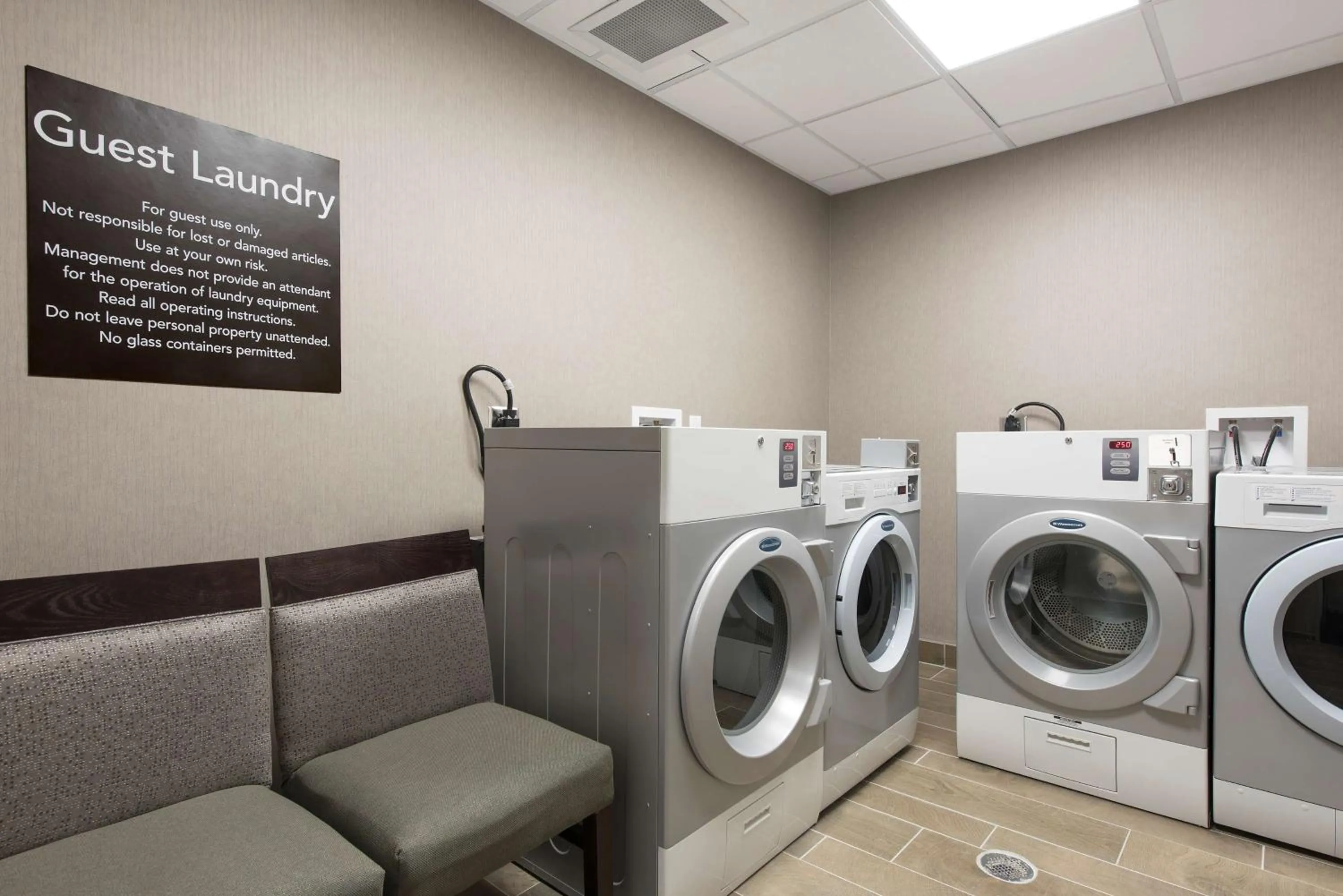 Photo of the whole room in Homewood Suites by Hilton Cleveland/Sheffield