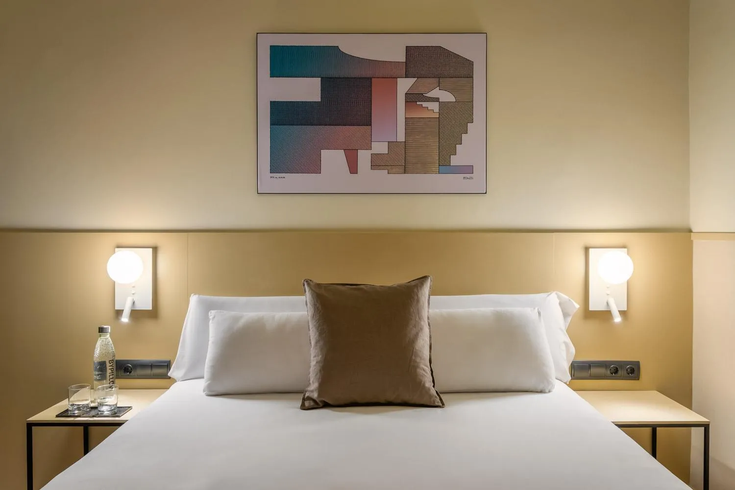 Bed in BYPILLOW The Citadel